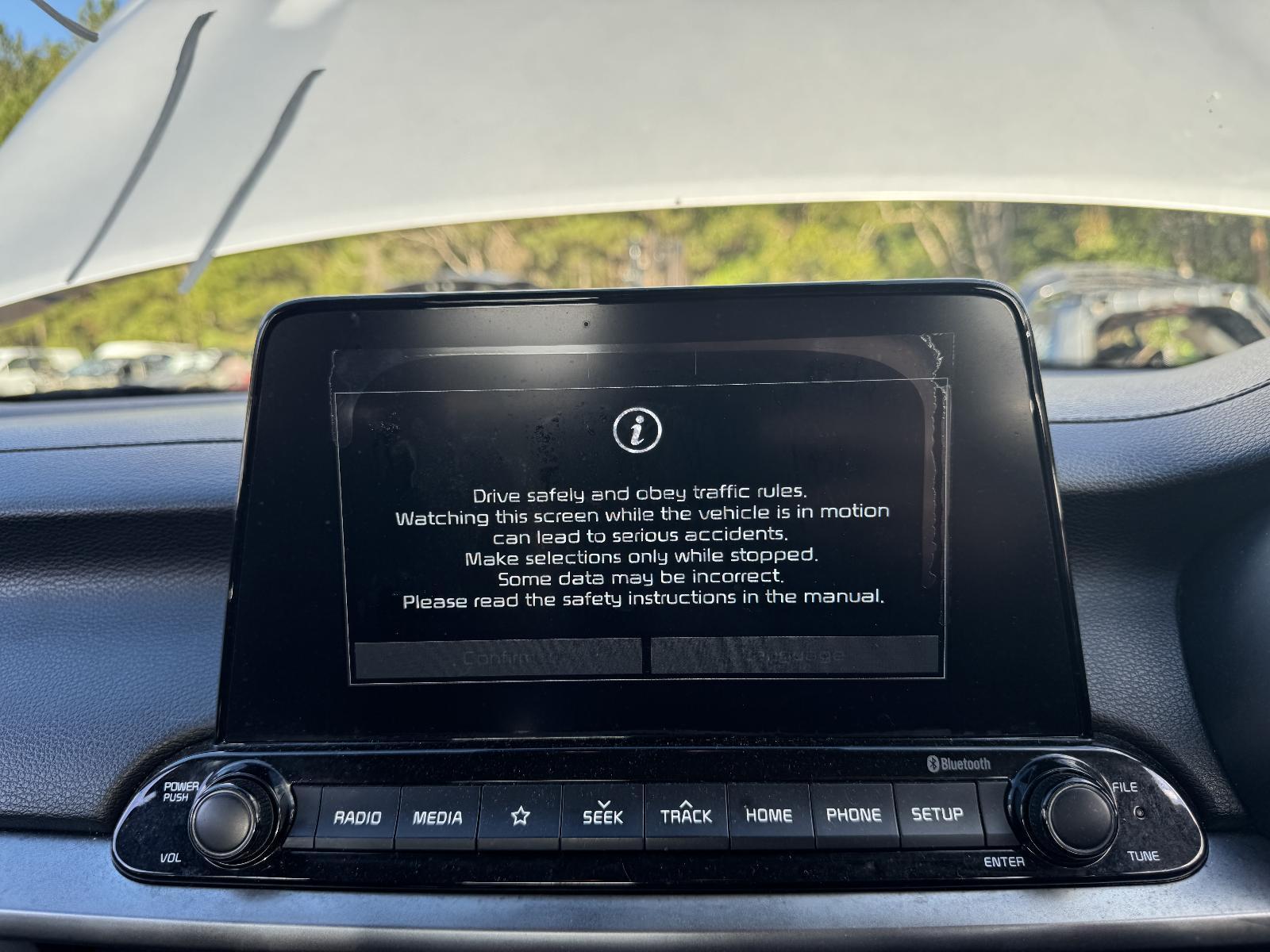 View Auto part Radio/Cd/Dvd/Sat/Tv Kia Cerato 2020