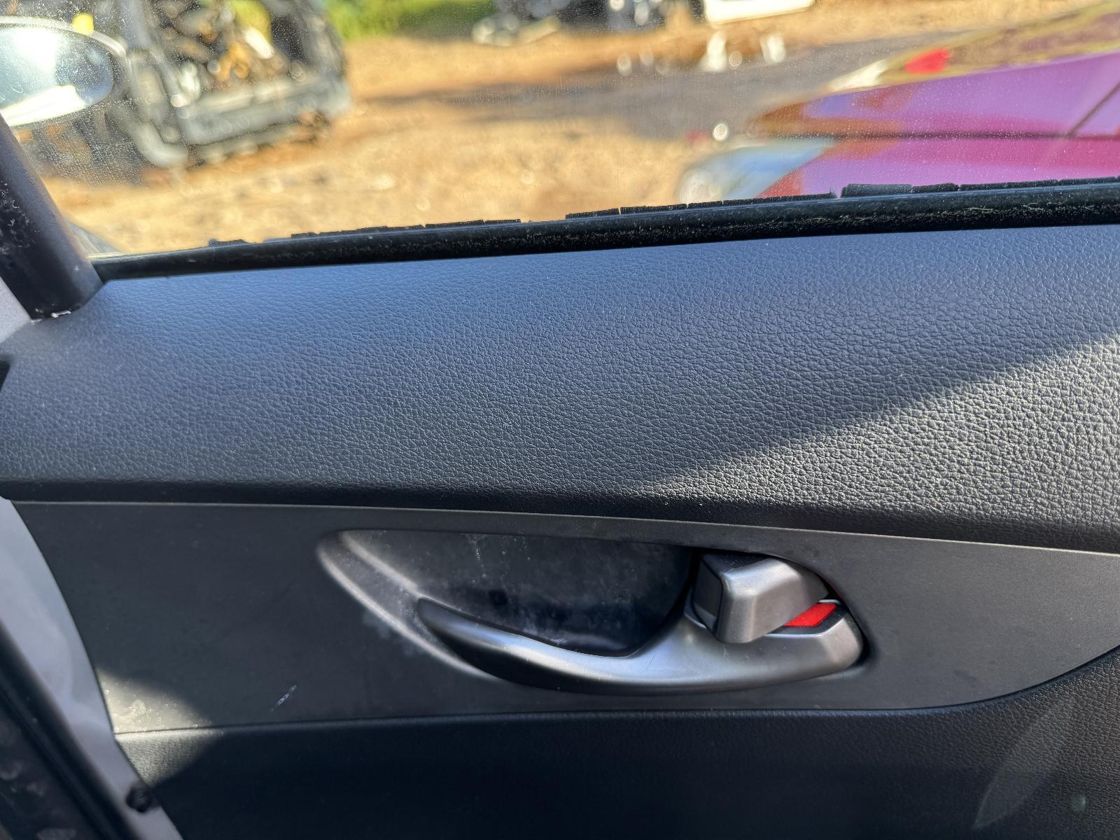 View Auto part Door Handle KIA CERATO 2020