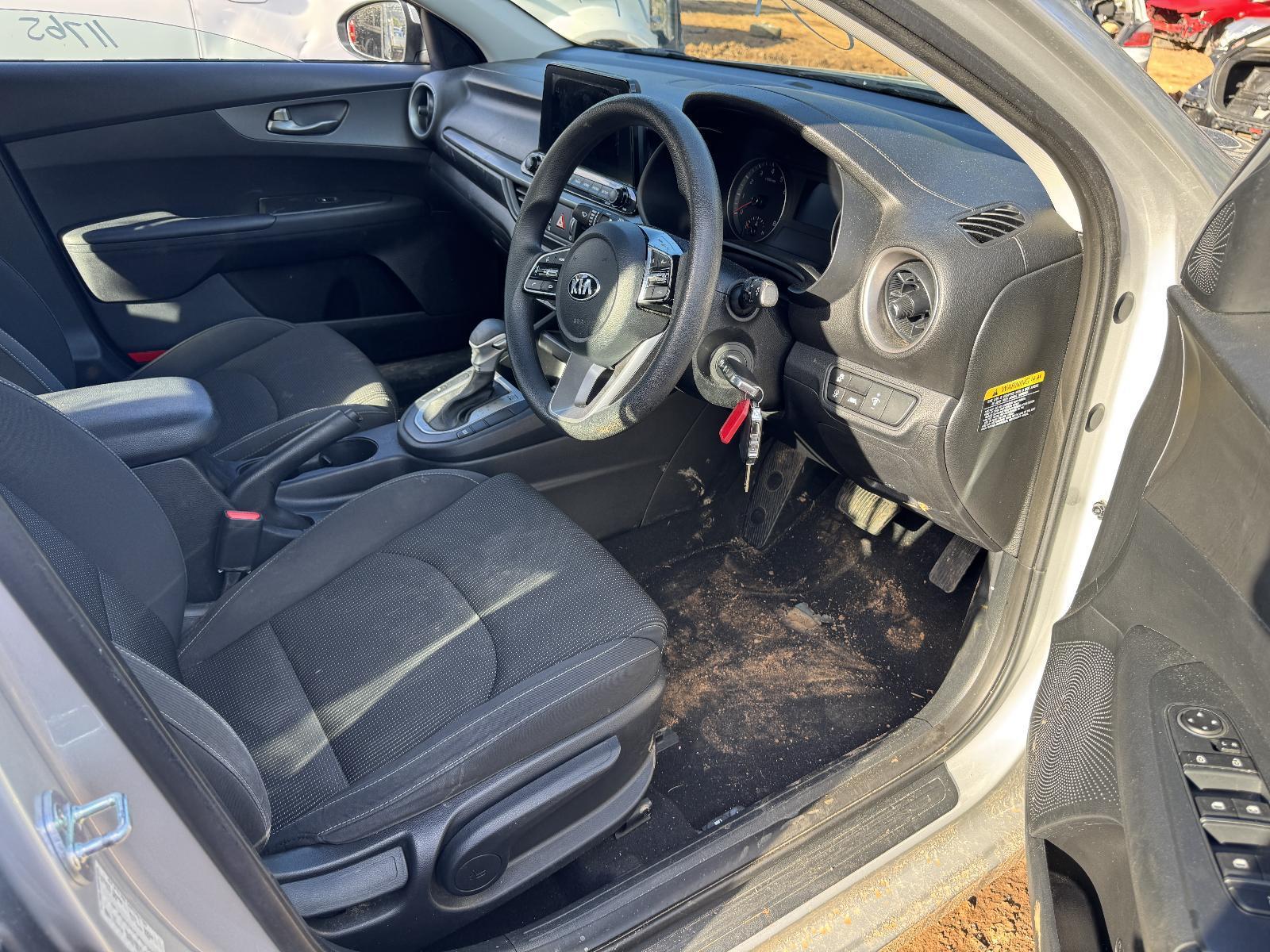 View Auto part SPEAKER KIA CERATO 2020
