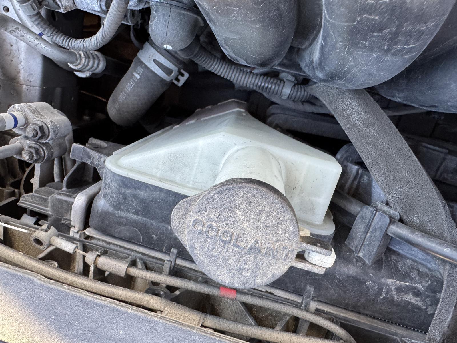 View Auto part Overflow Bottle KIA CERATO 2020