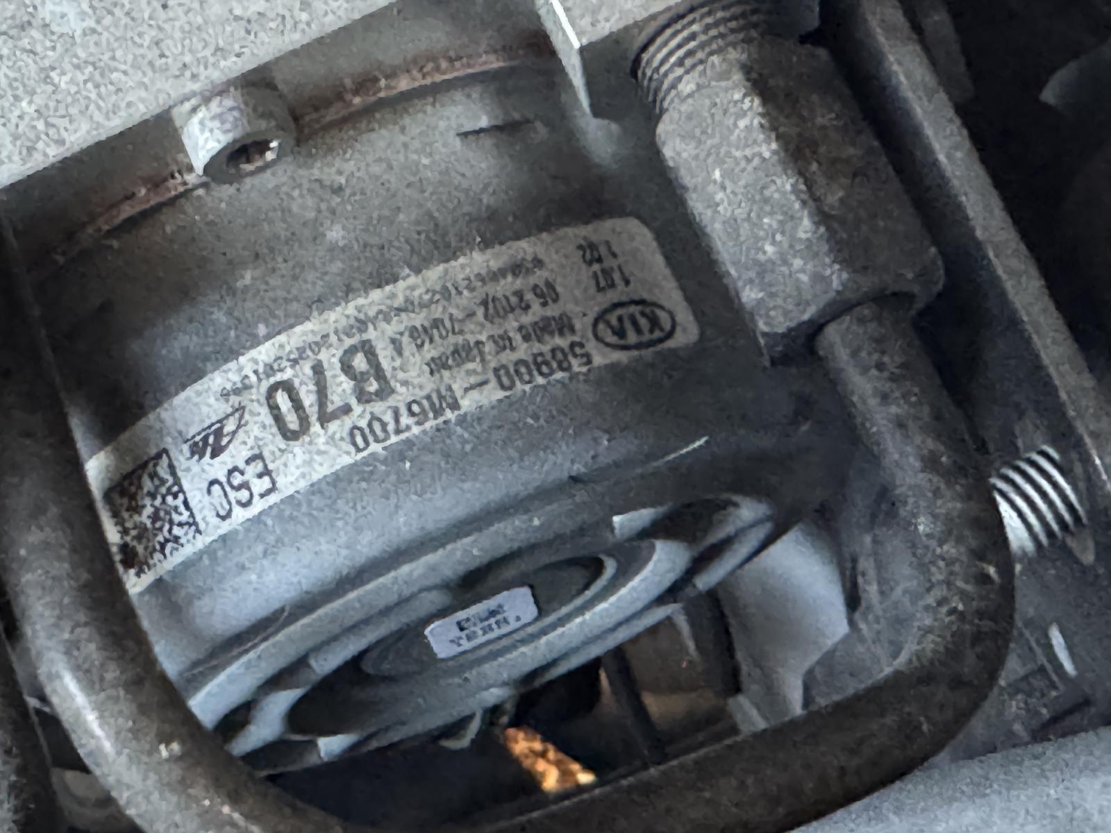 View Auto part Abs Pump/Modulator KIA CERATO 2020