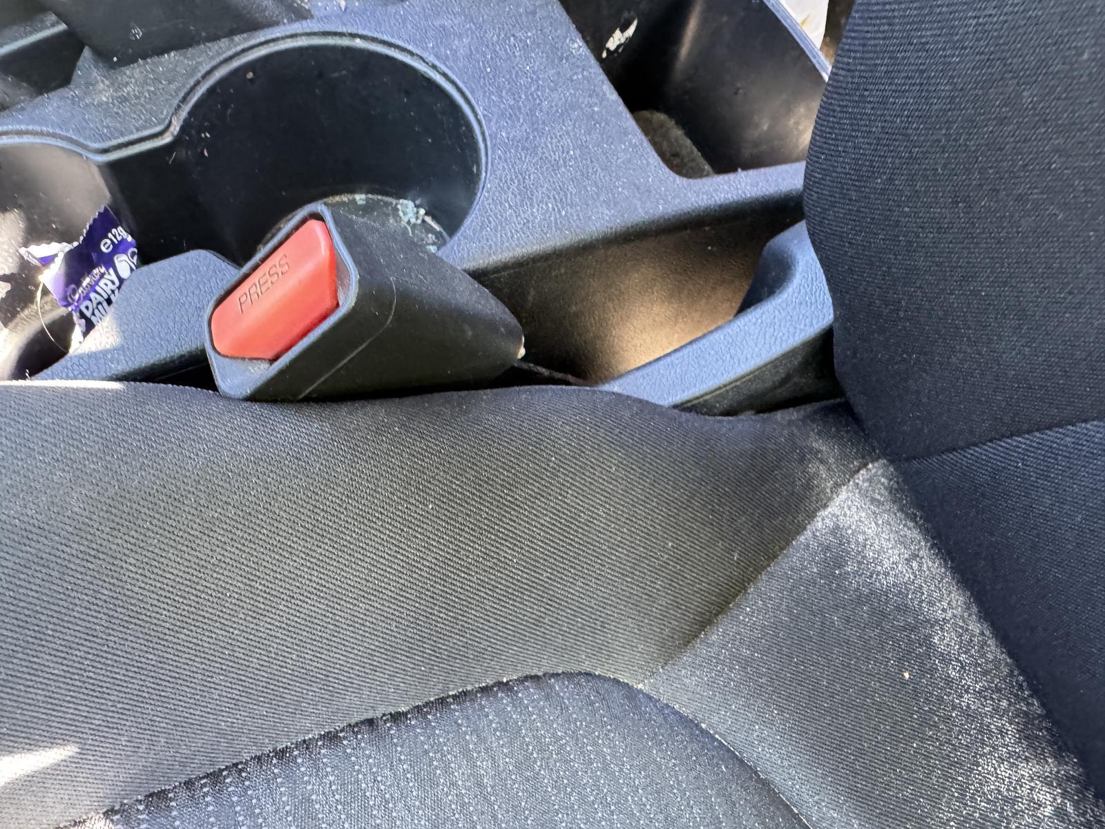 View Auto part Seatbelt/Stalk HYUNDAI ACCENT 2017
