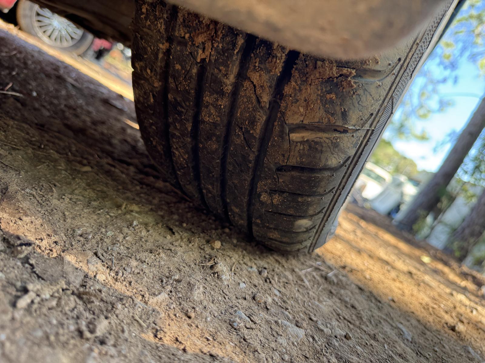 View Auto part Tyre MITSUBISHI LANCER 2006