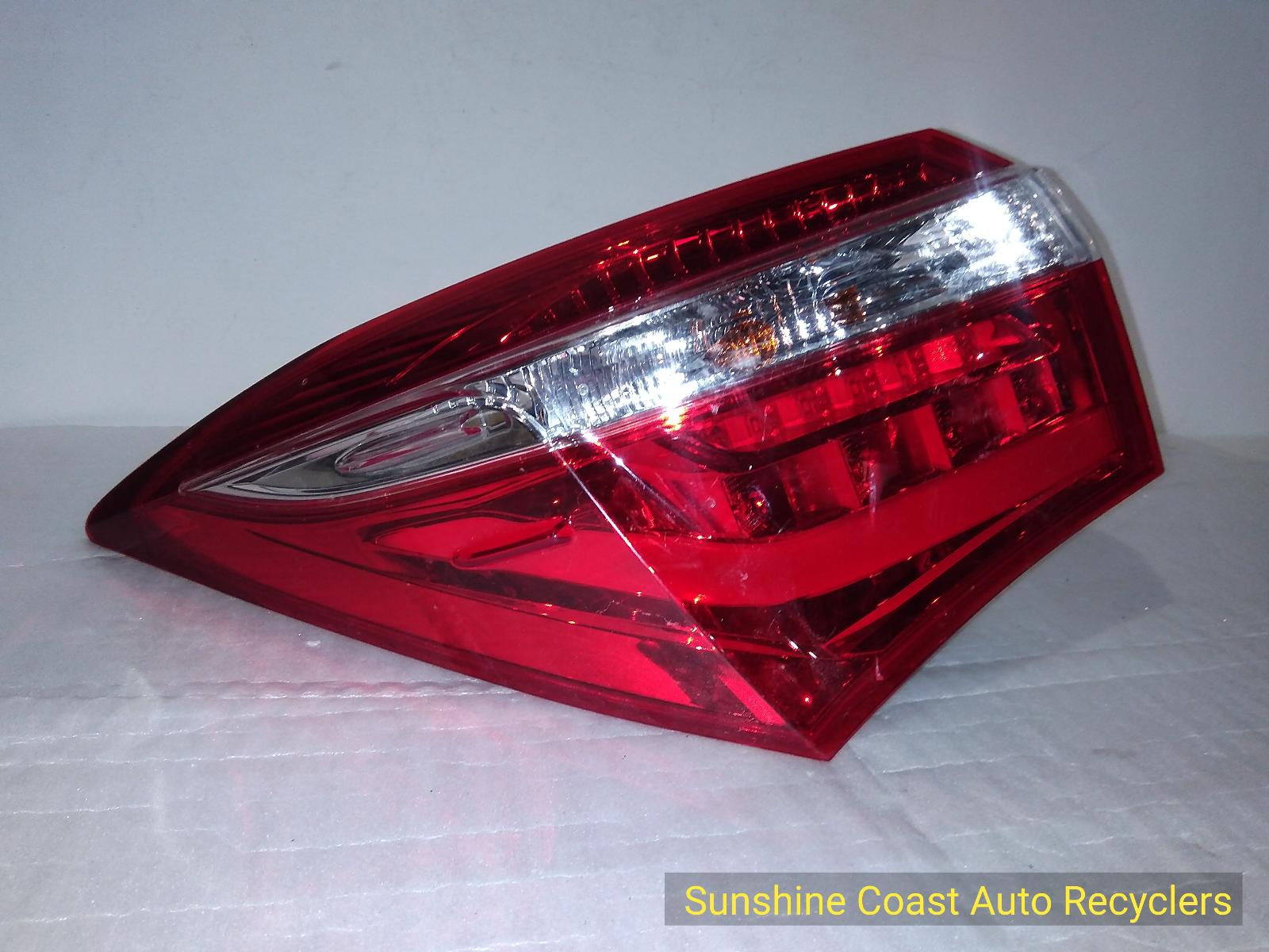 View Auto part Left Taillight TOYOTA COROLLA 2014