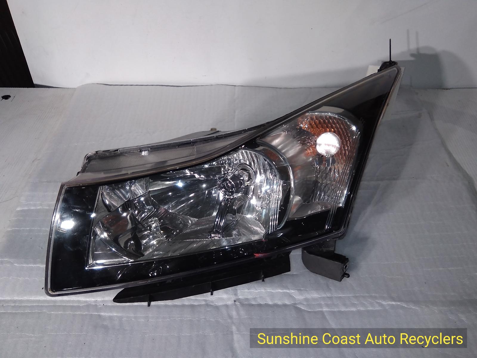 View Auto part Left Headlamp HOLDEN CRUZE 2010