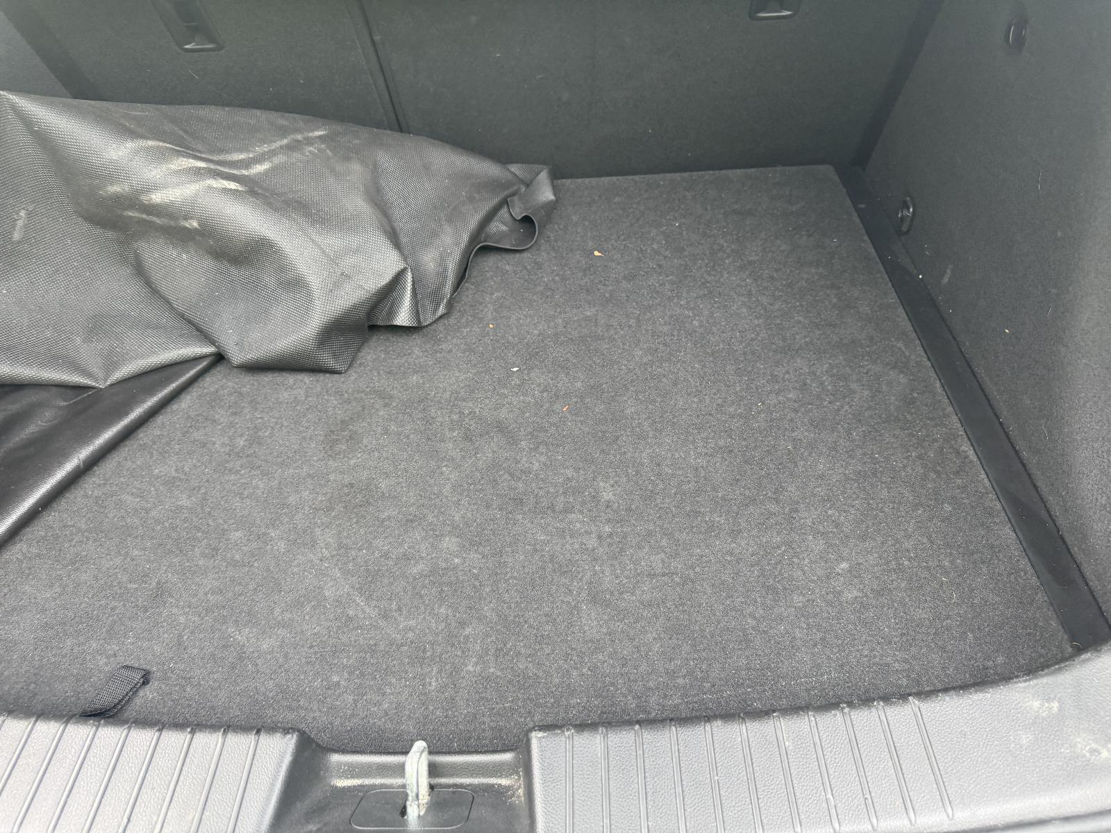 View Auto part Floor Mats HOLDEN CRUZE 2012