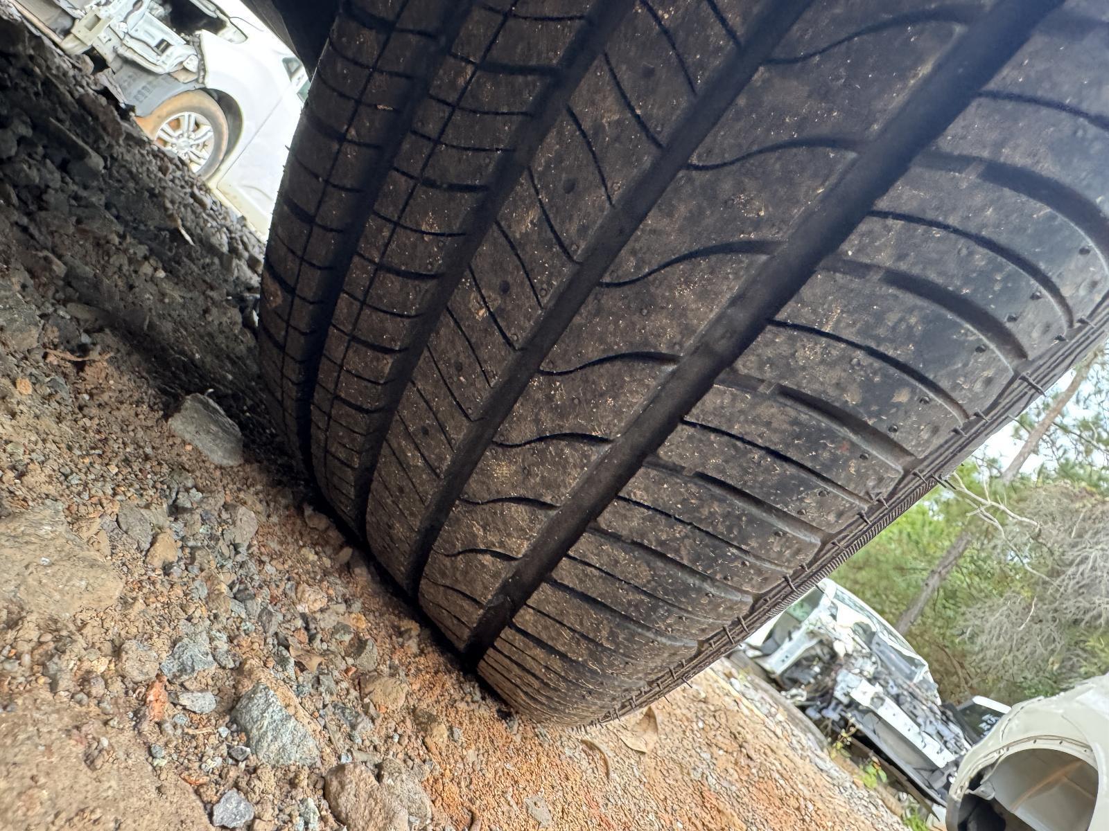 View Auto part Tyre HOLDEN CRUZE 2012