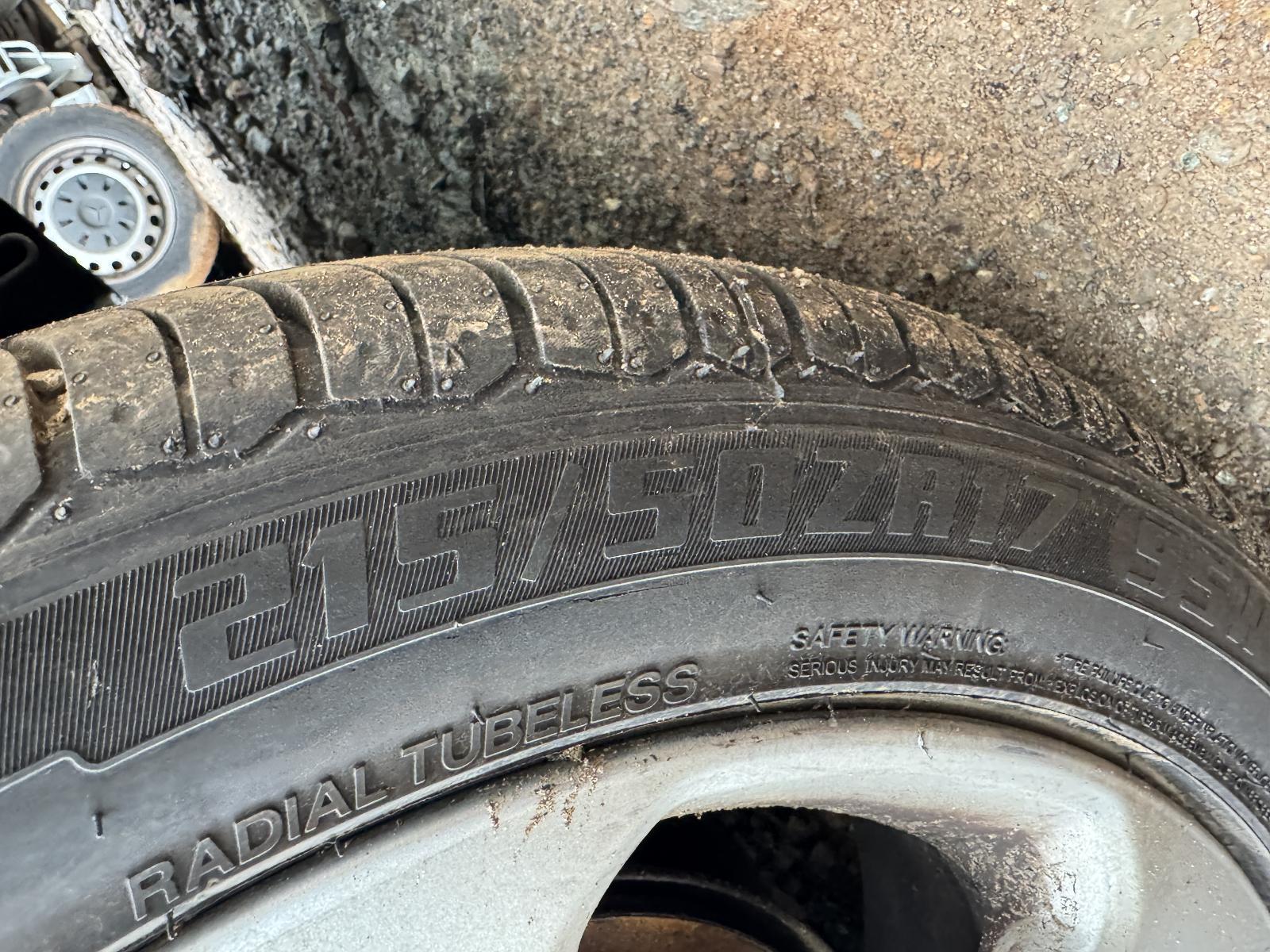 View Auto part Tyre HOLDEN CRUZE 2012