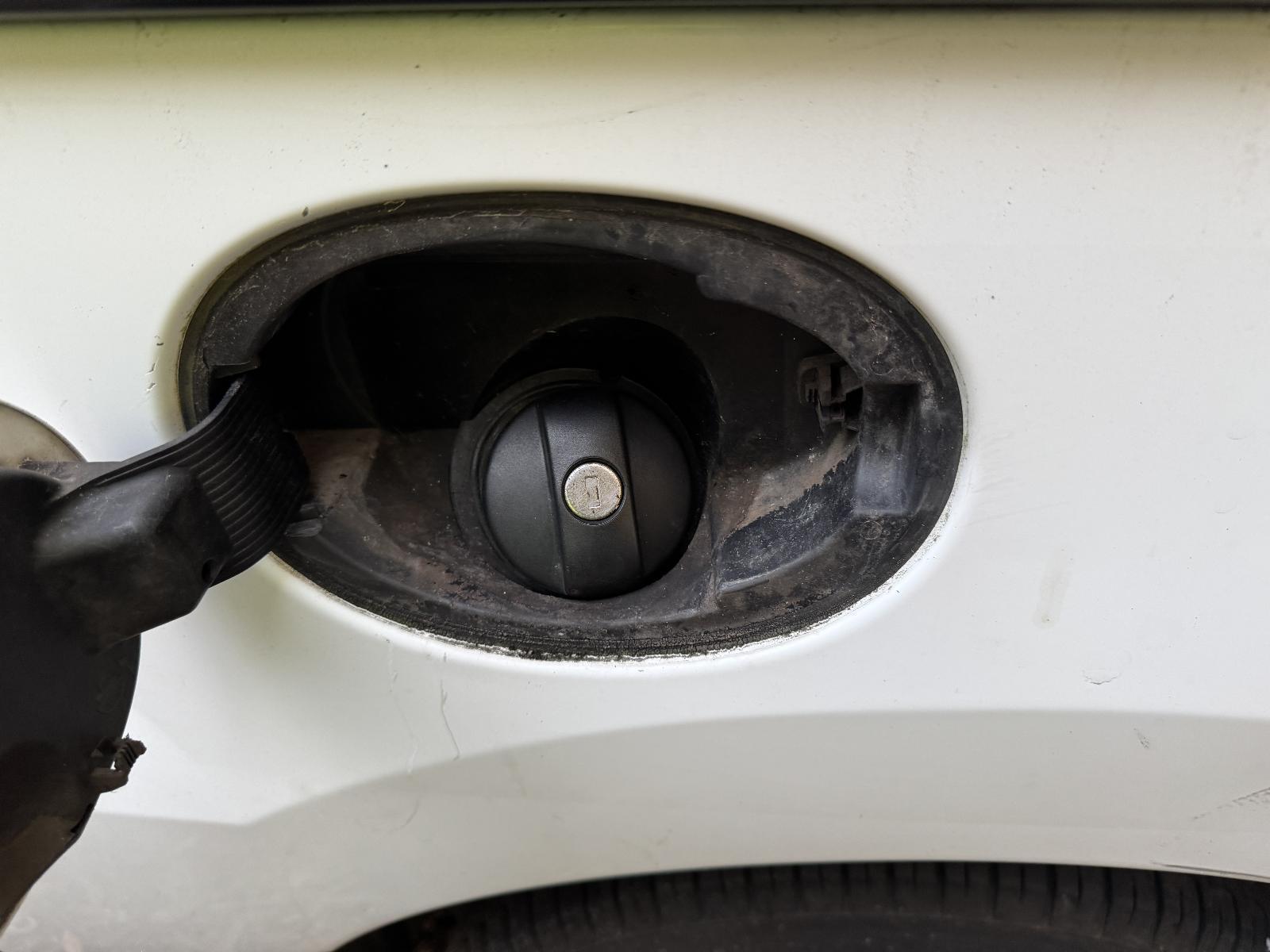 View Auto part Fuel Door / Filler FIAT SCUDO 2013