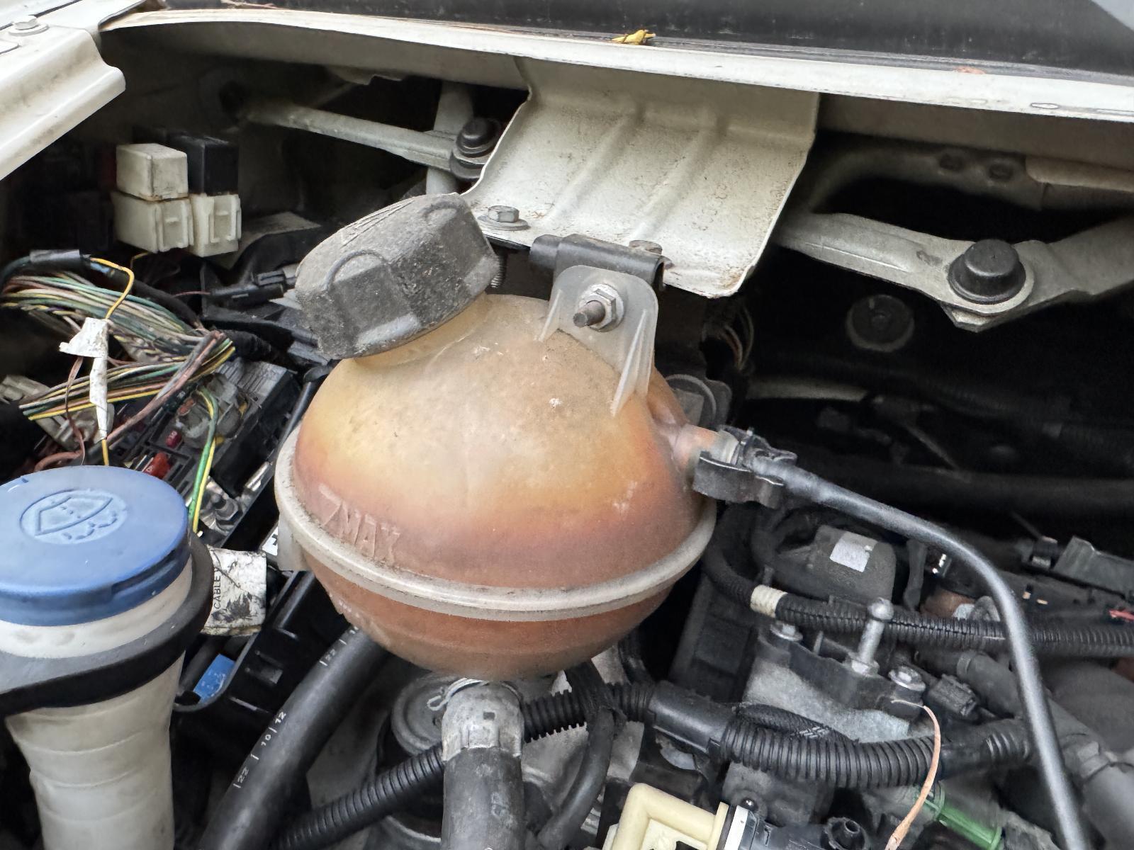 View Auto part Overflow Bottle FIAT SCUDO 2013
