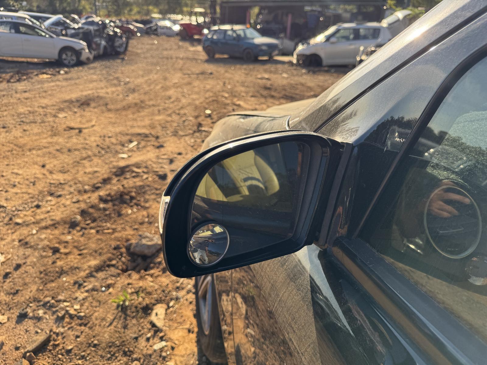 View Auto part Left Door Mirror MERCEDES M CLASS 2008