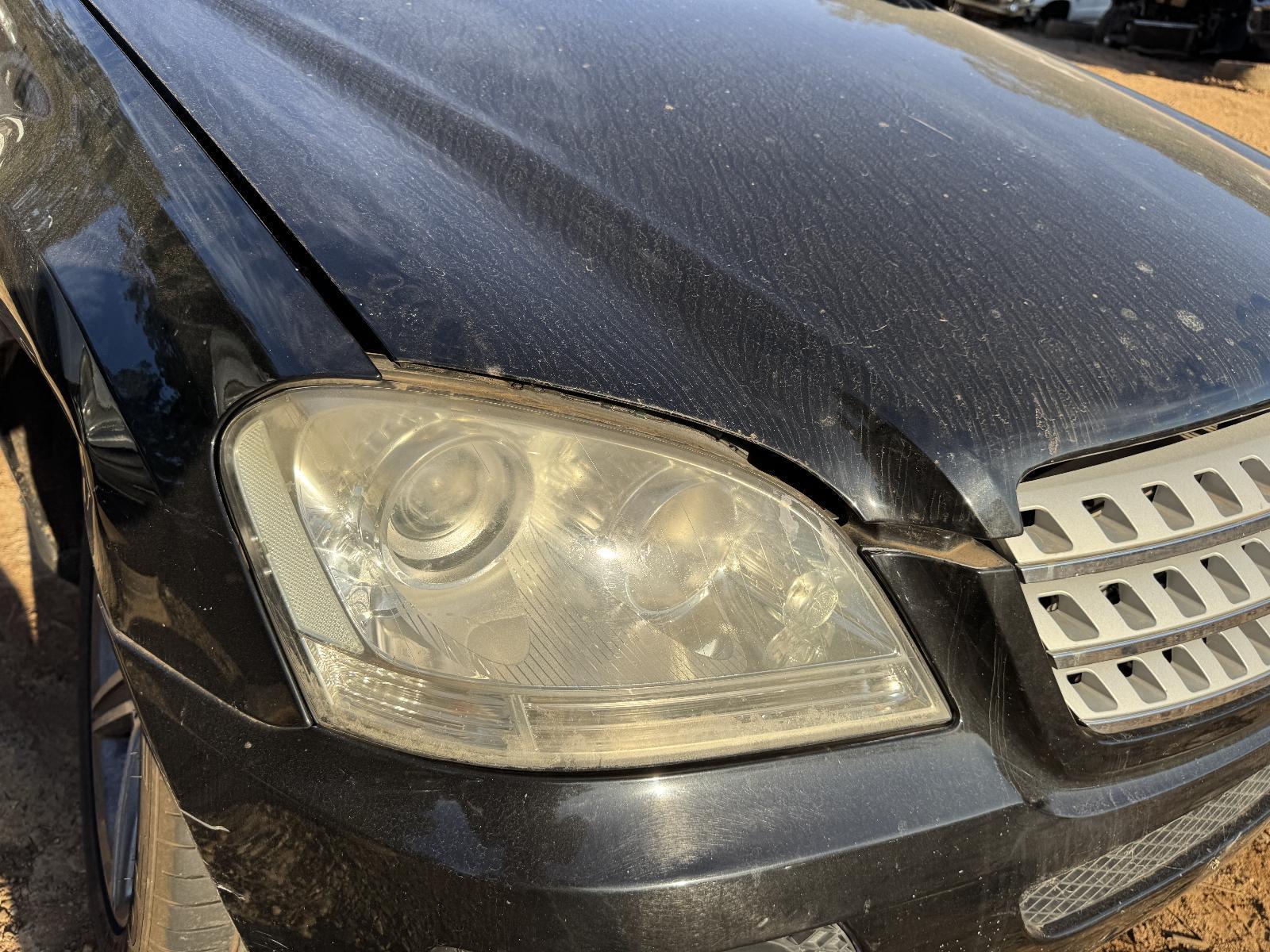 View Auto part Right Headlamp MERCEDES M CLASS 2008