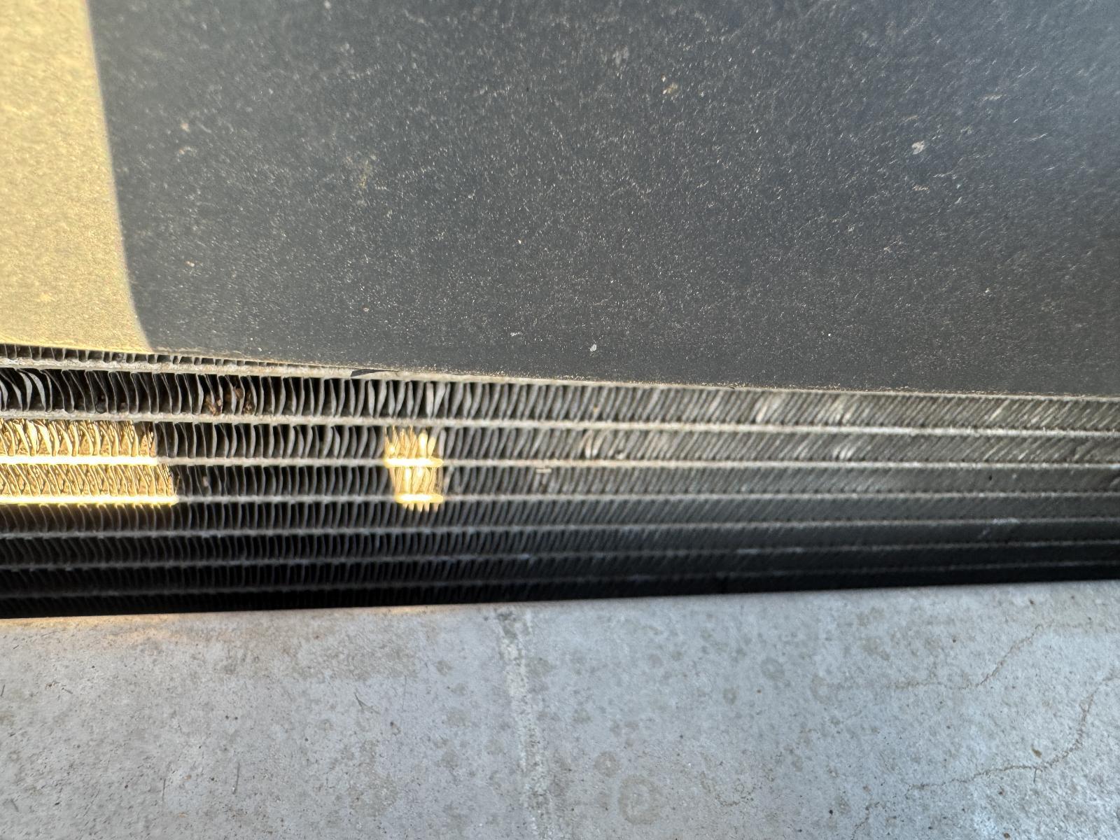 View Auto part Radiator MERCEDES M CLASS 2008