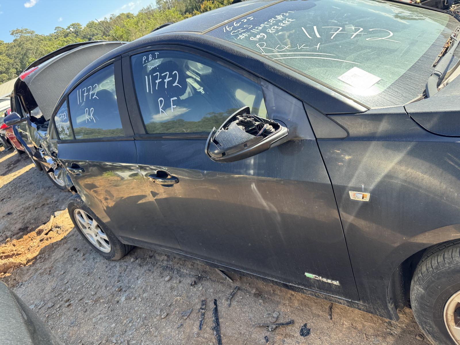 View Auto part Right Front Door HOLDEN CRUZE 2010