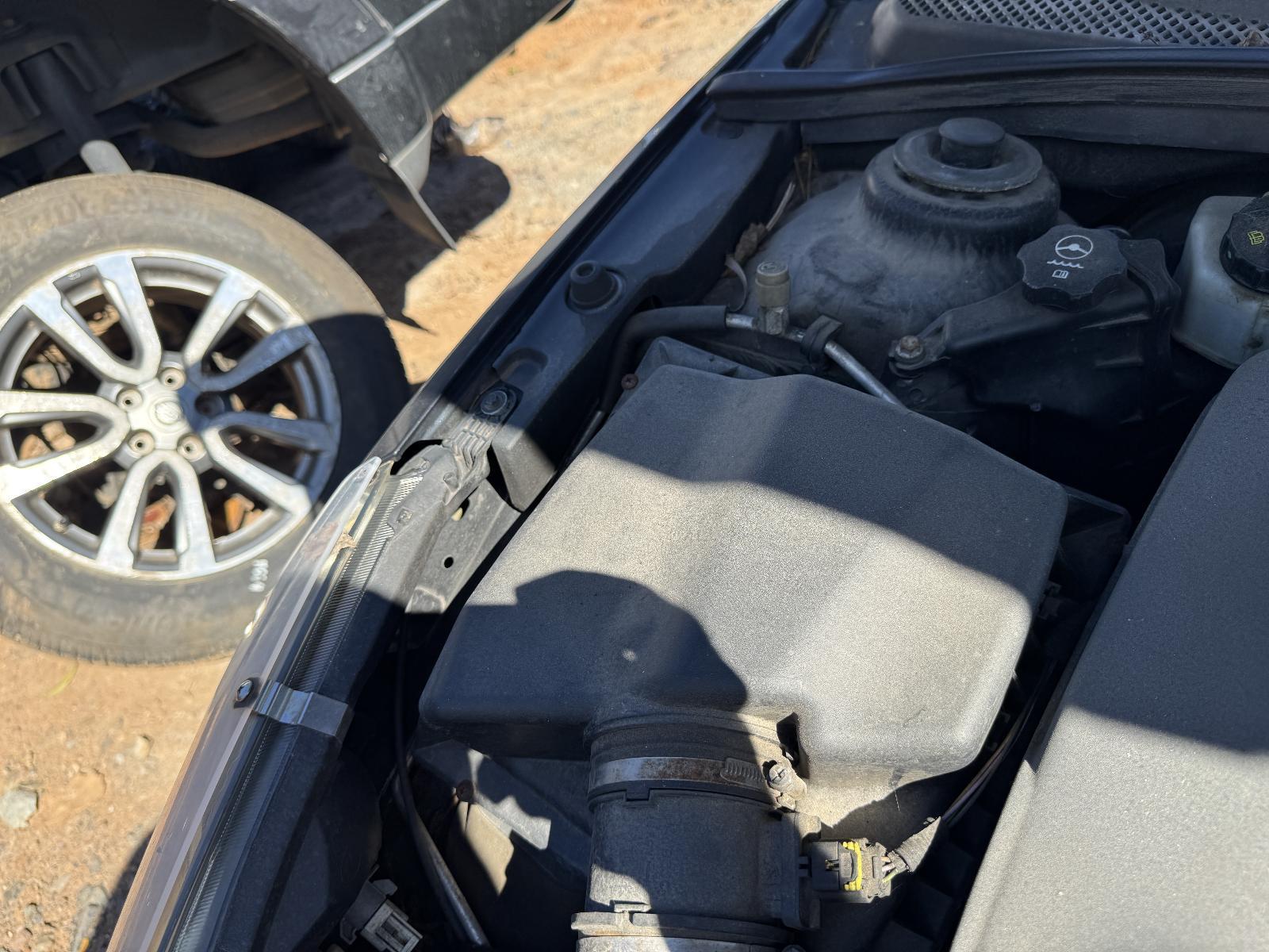 View Auto part Air Cleaner/Box HOLDEN CRUZE 2010