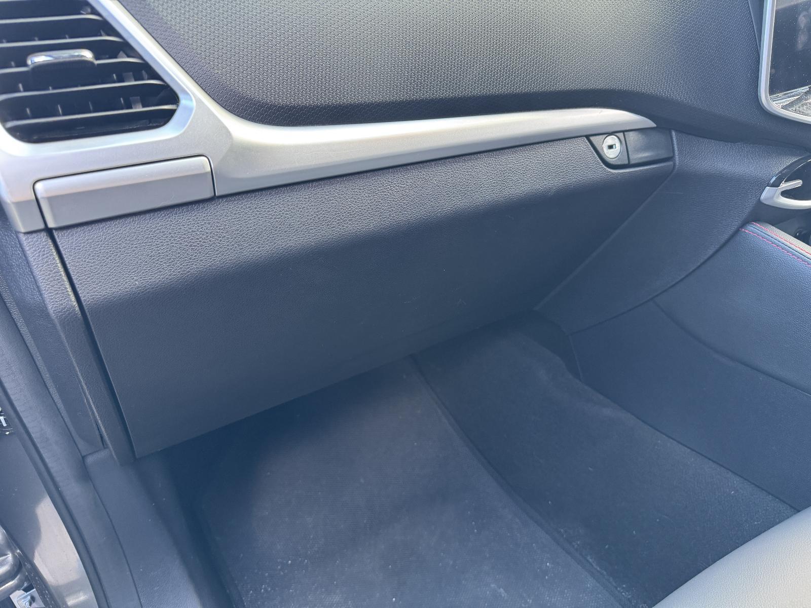 View Auto part Glove Box LDV T60 2022