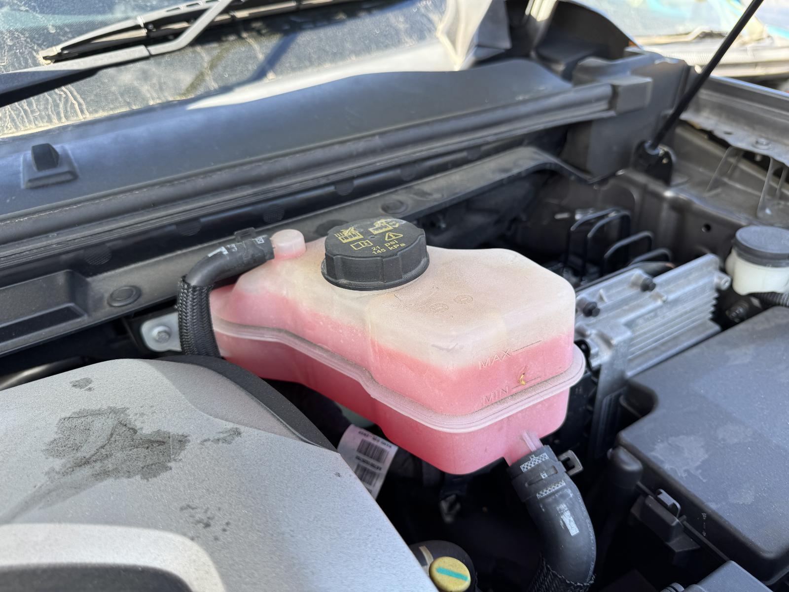 View Auto part Overflow Bottle LDV T60 2022