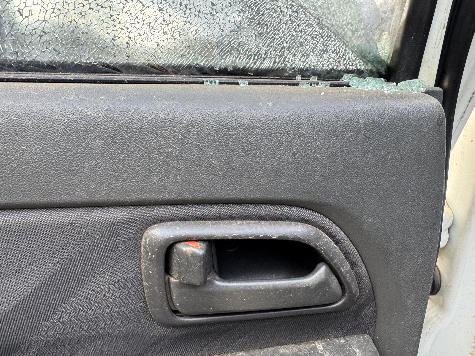 View Auto part Door Handle HOLDEN COLORADO 2009