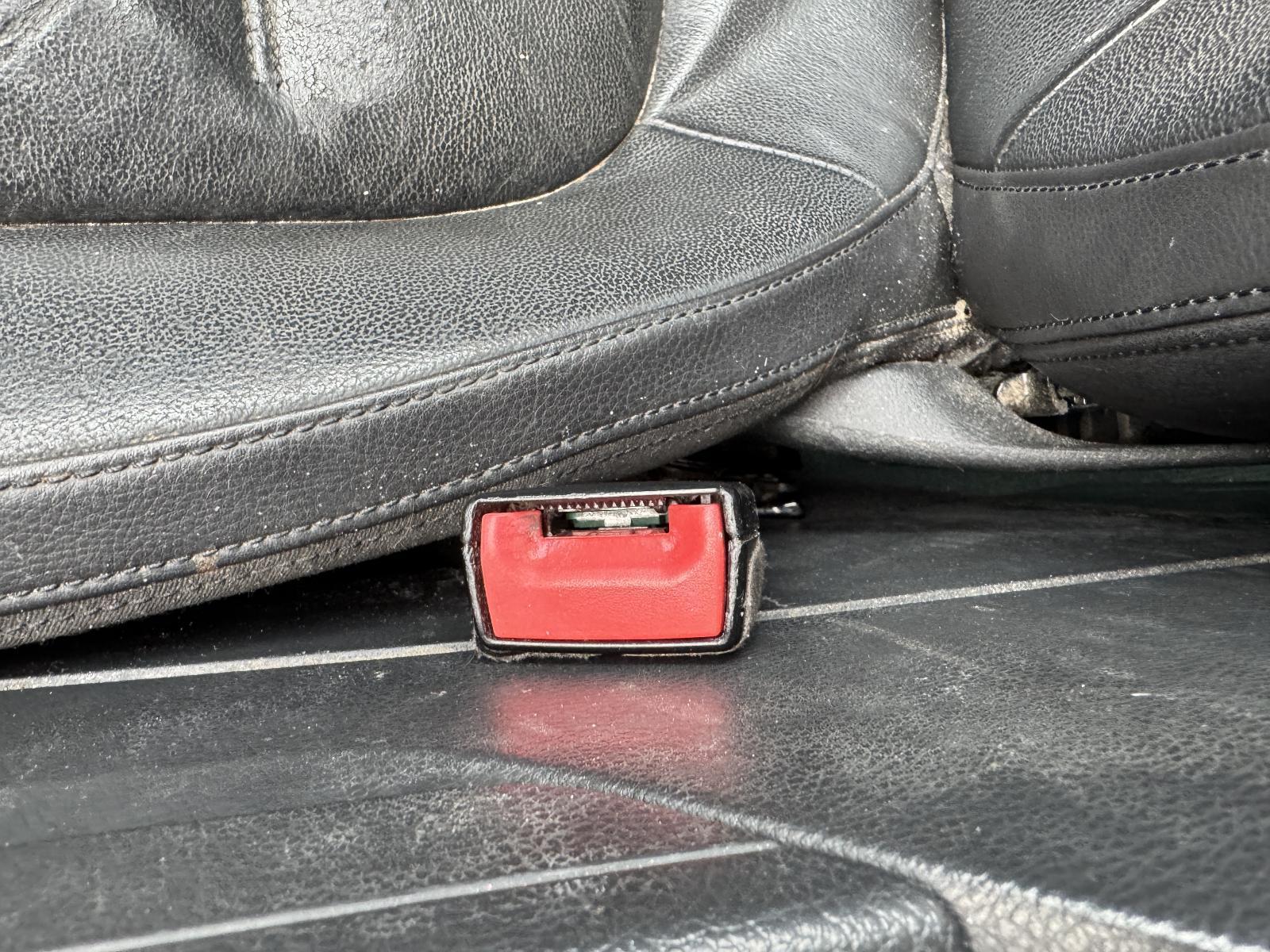 View Auto part Seatbelt/Stalk VOLKSWAGEN TOUAREG 2016