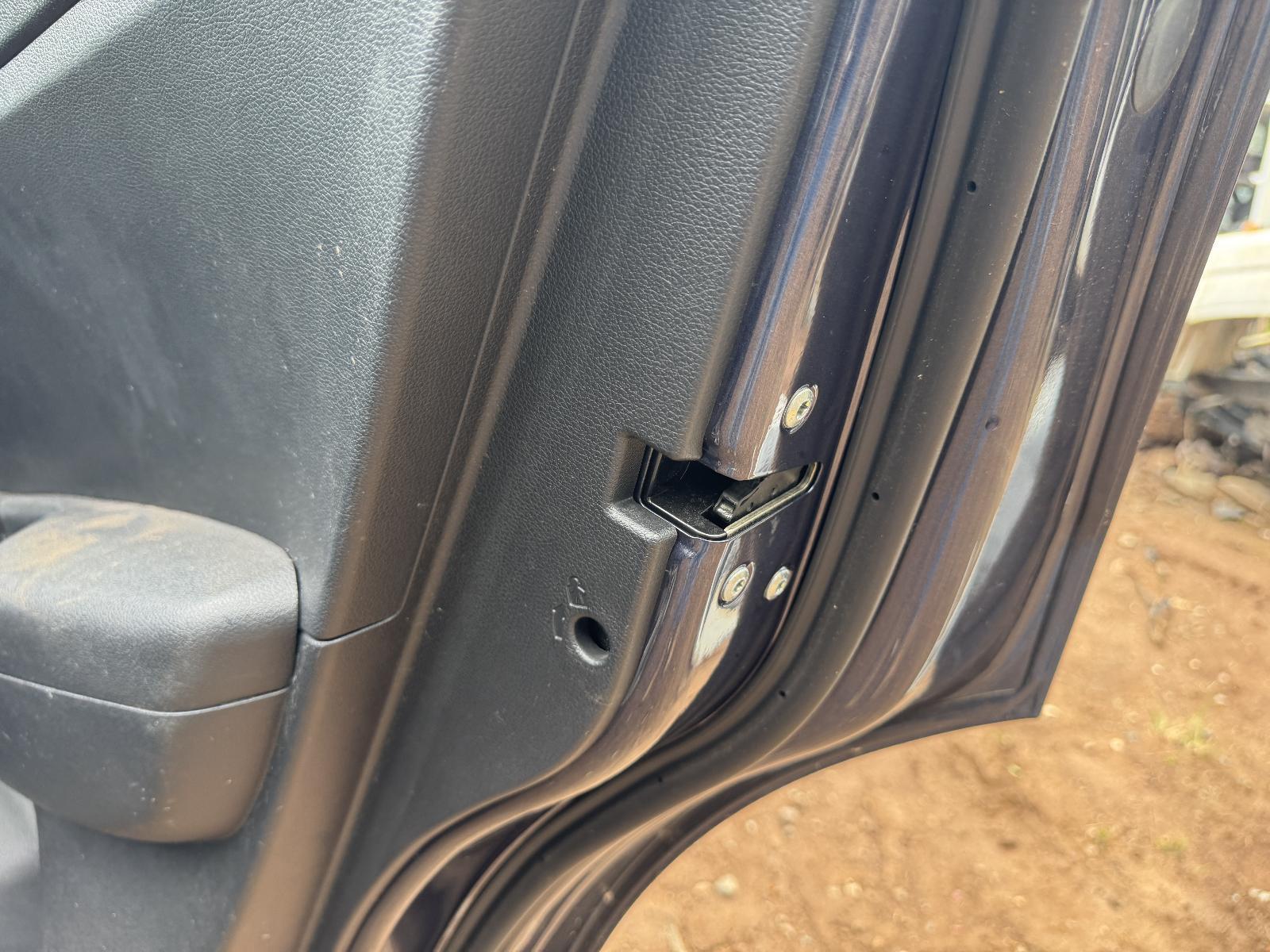 View Auto part Door/Boot/Gate Lock KIA SPORTAGE 2017