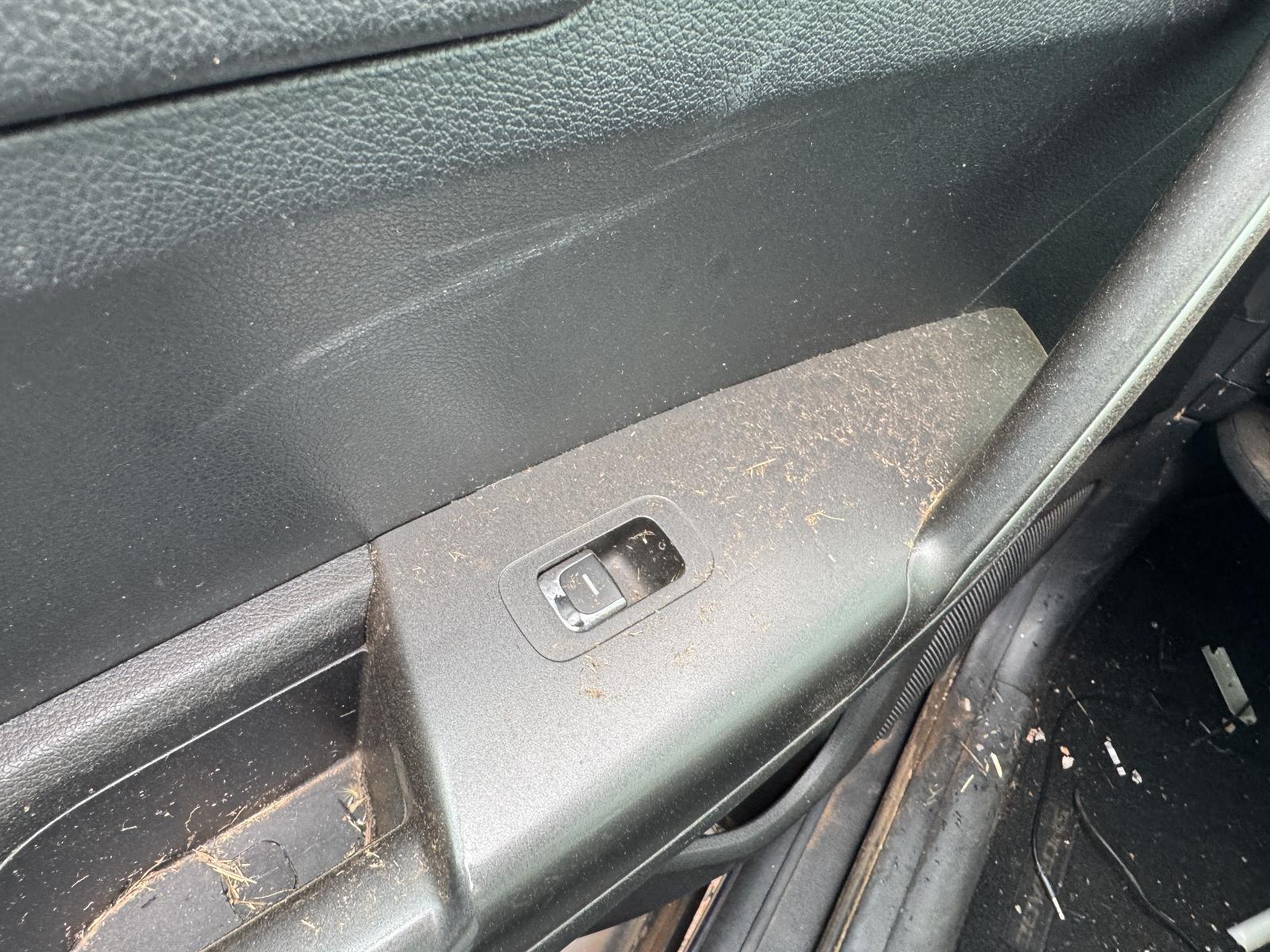 View Auto part Pwr Dr Wind Switch KIA SPORTAGE 2017