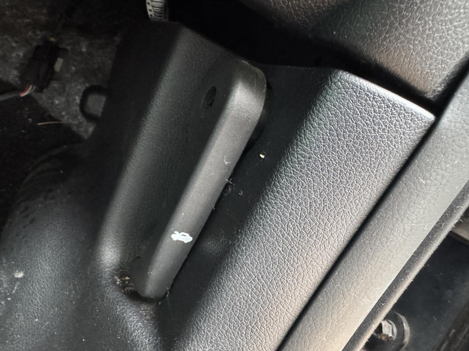 View Auto part Bonnet Release KIA SPORTAGE 2017