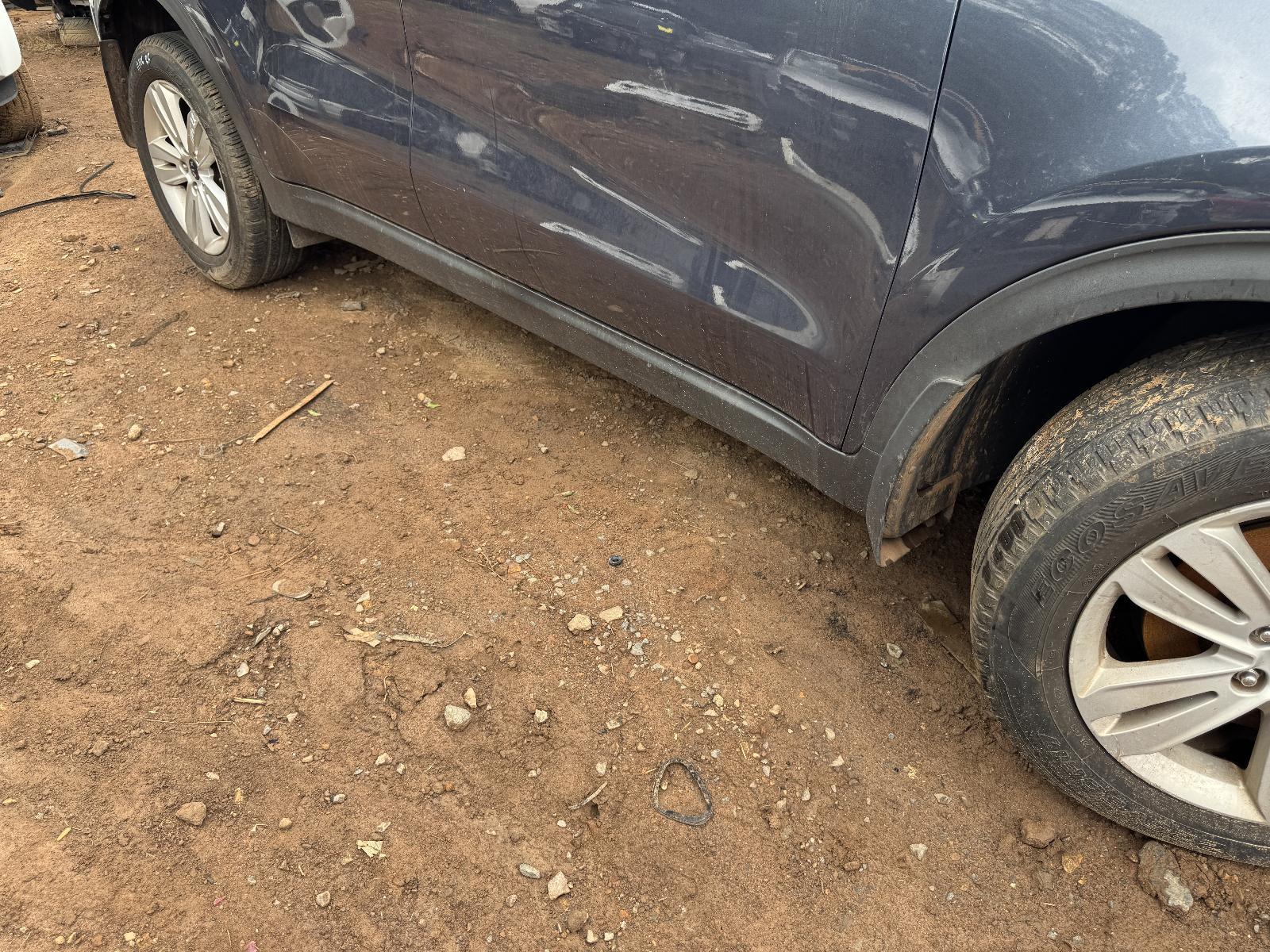 View Auto part Side Step/Skirt KIA SPORTAGE 2017