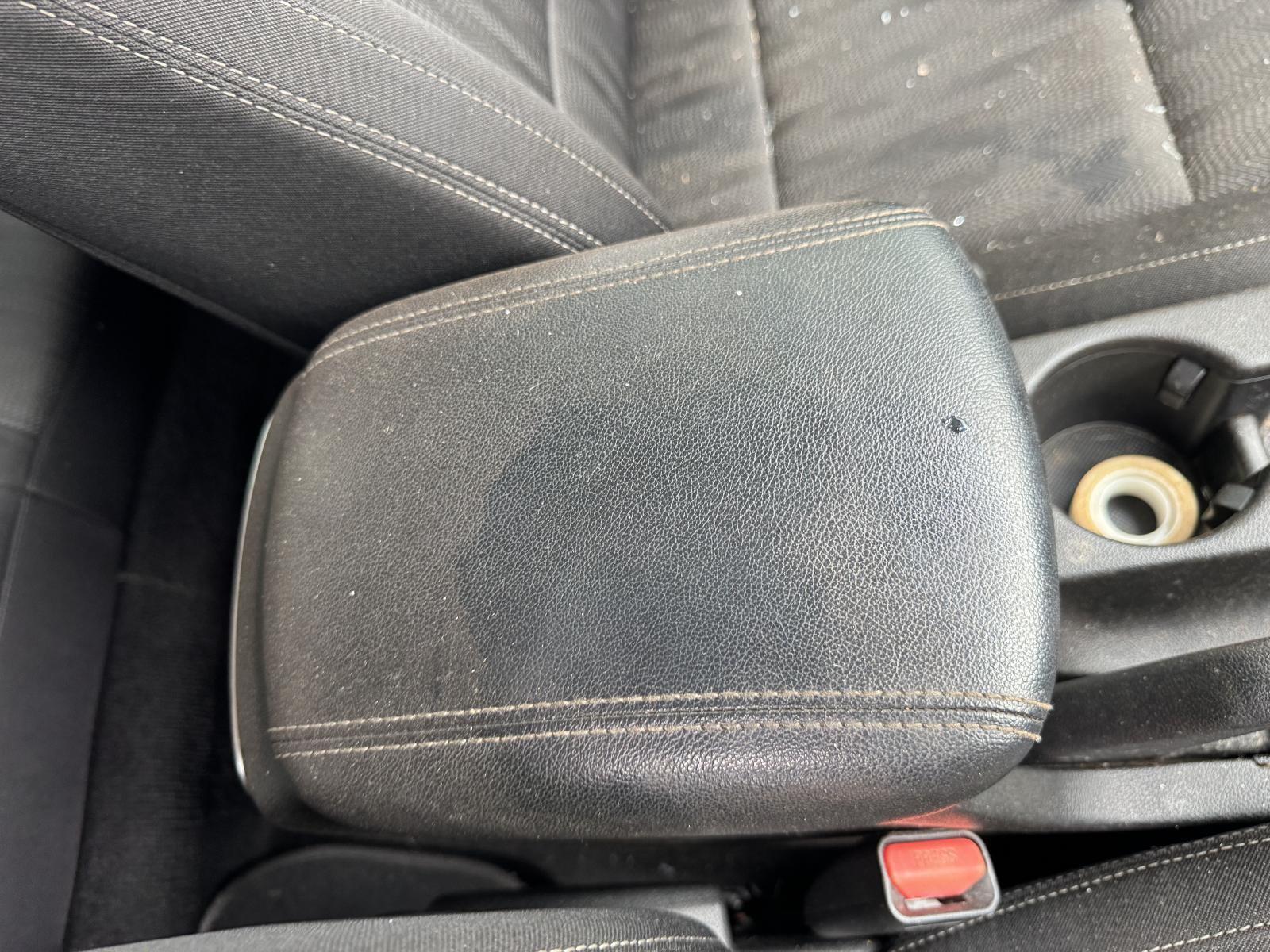 View Auto part Console KIA SPORTAGE 2017