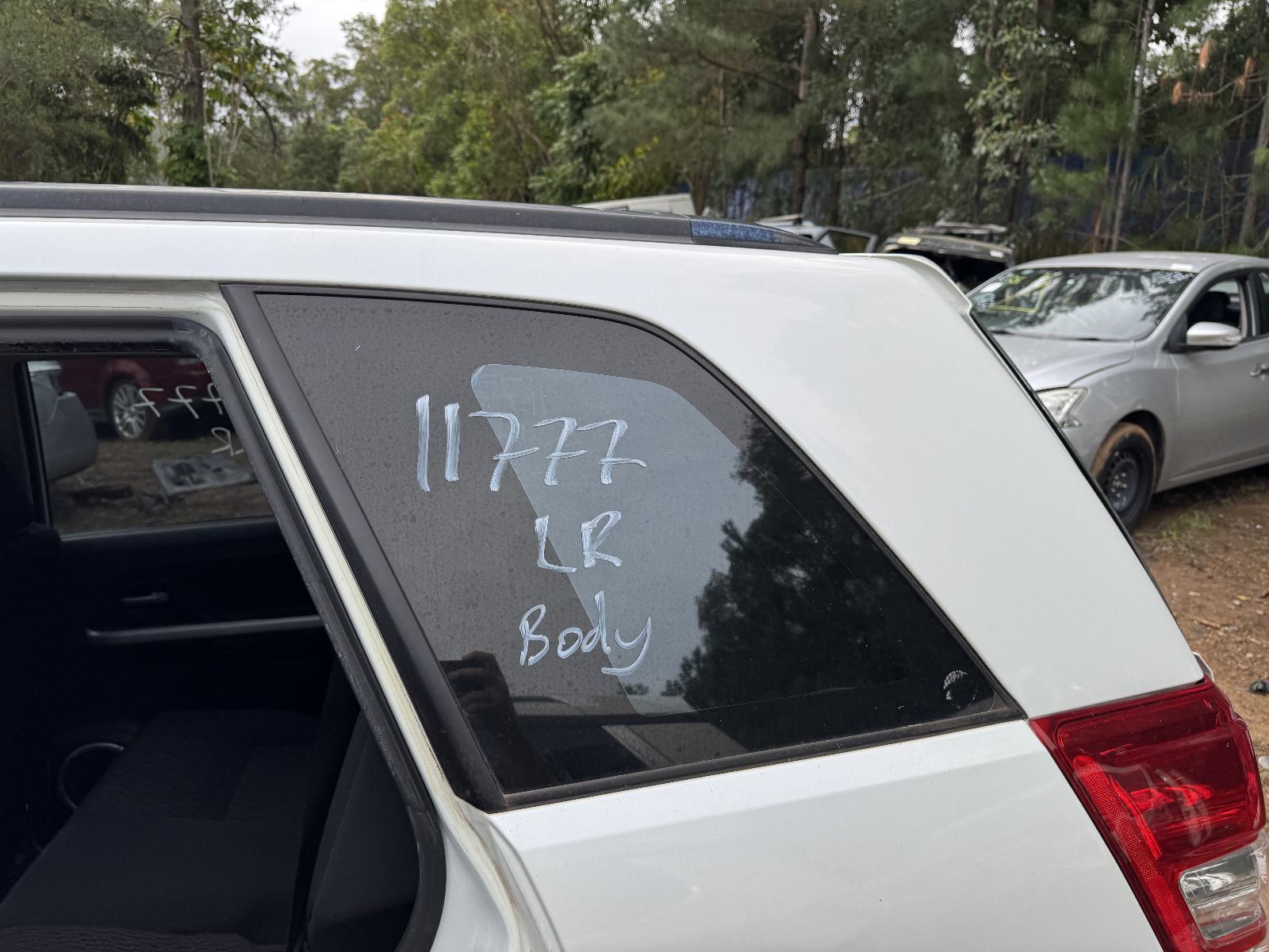 View Auto part Left Rear Side Glass SUZUKI VITARA 2014