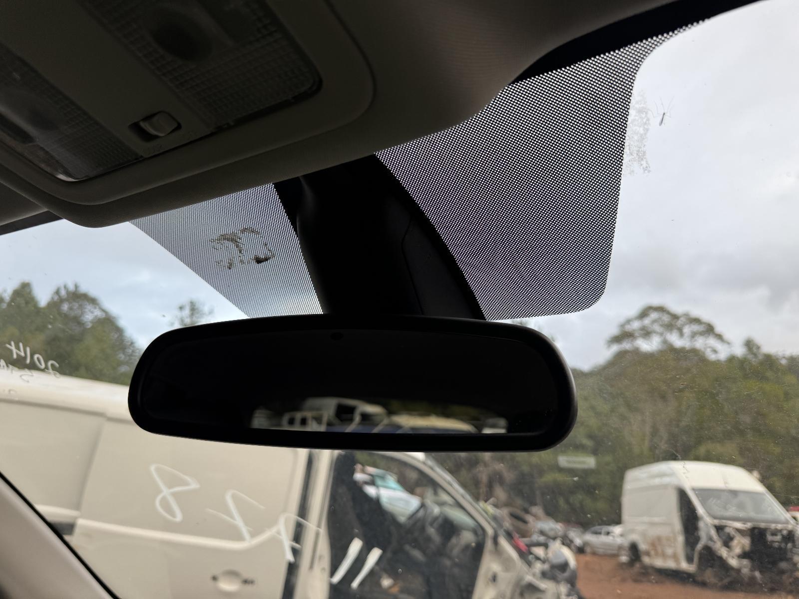 View Auto part Interior Mirror RENAULT KALEOS 2014