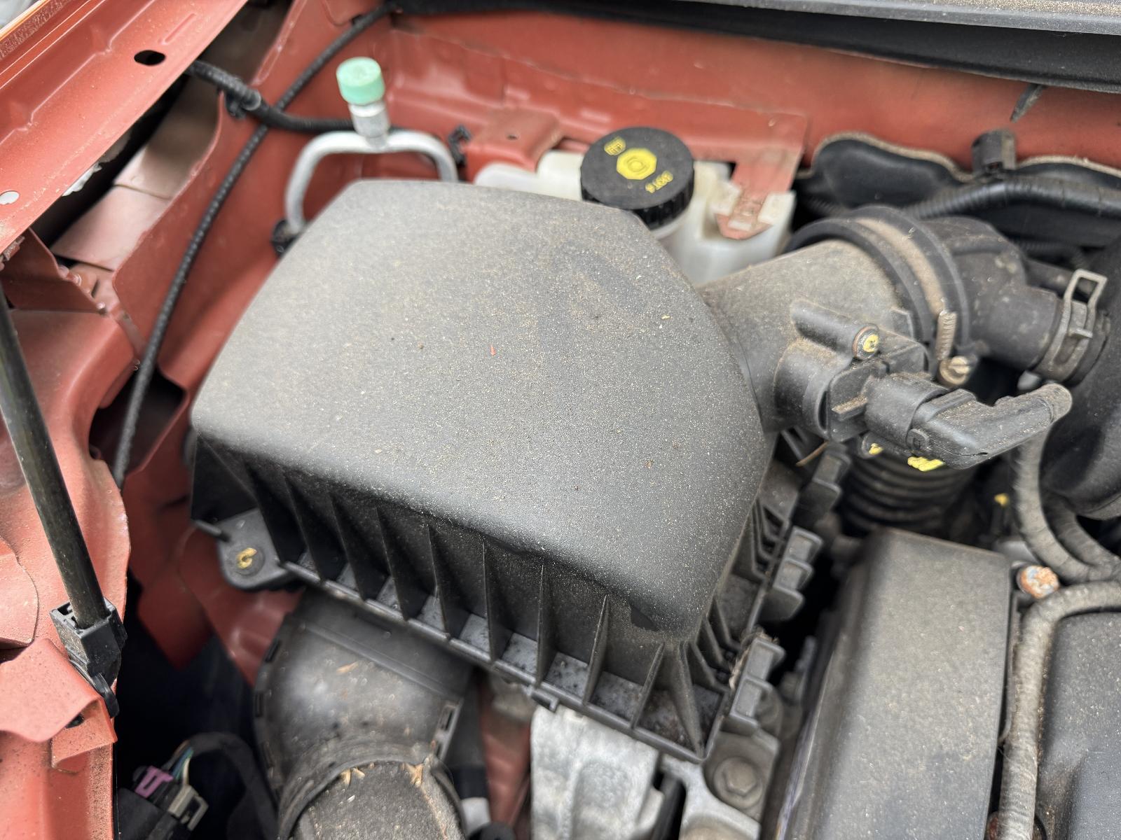 View Auto part Air Cleaner/Box HOLDEN TRAX 2014