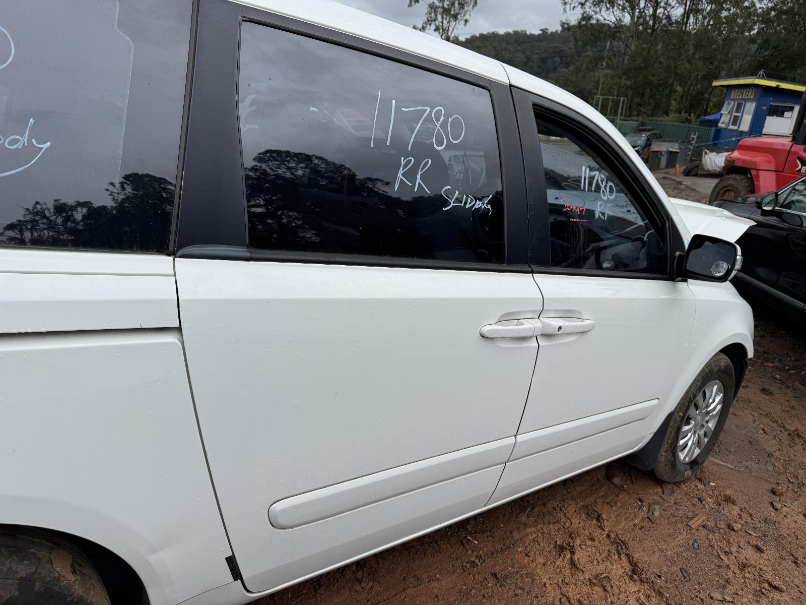 View Auto part RIGHT_REAR_DOOR_SLIDING KIA CARNIVAL/GRAND CARNIVAL 2012