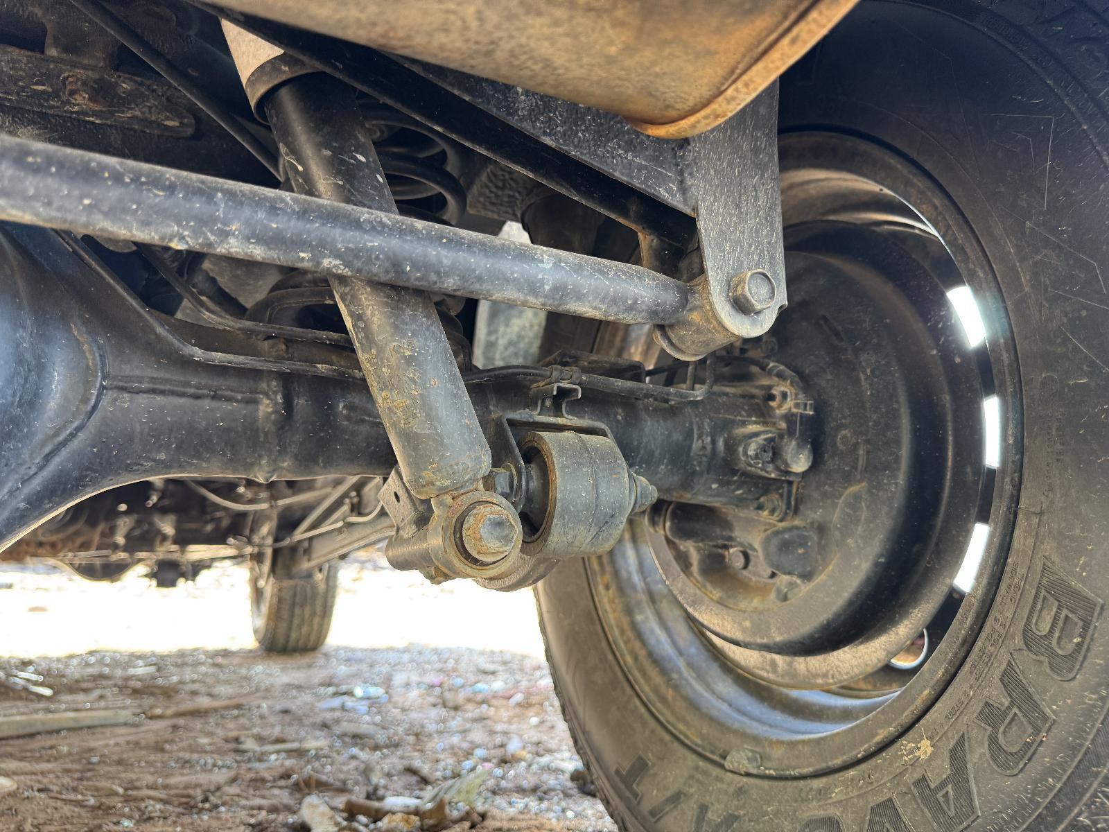 View Auto part Shock Absorber SUZUKI JIMNY 2011