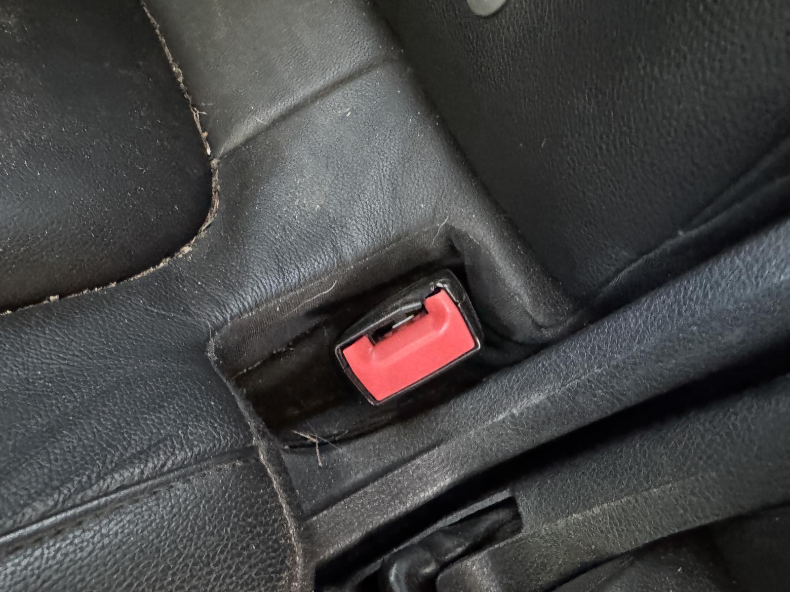 View Auto part Seatbelt/Stalk VOLKSWAGEN TOUAREG 2012