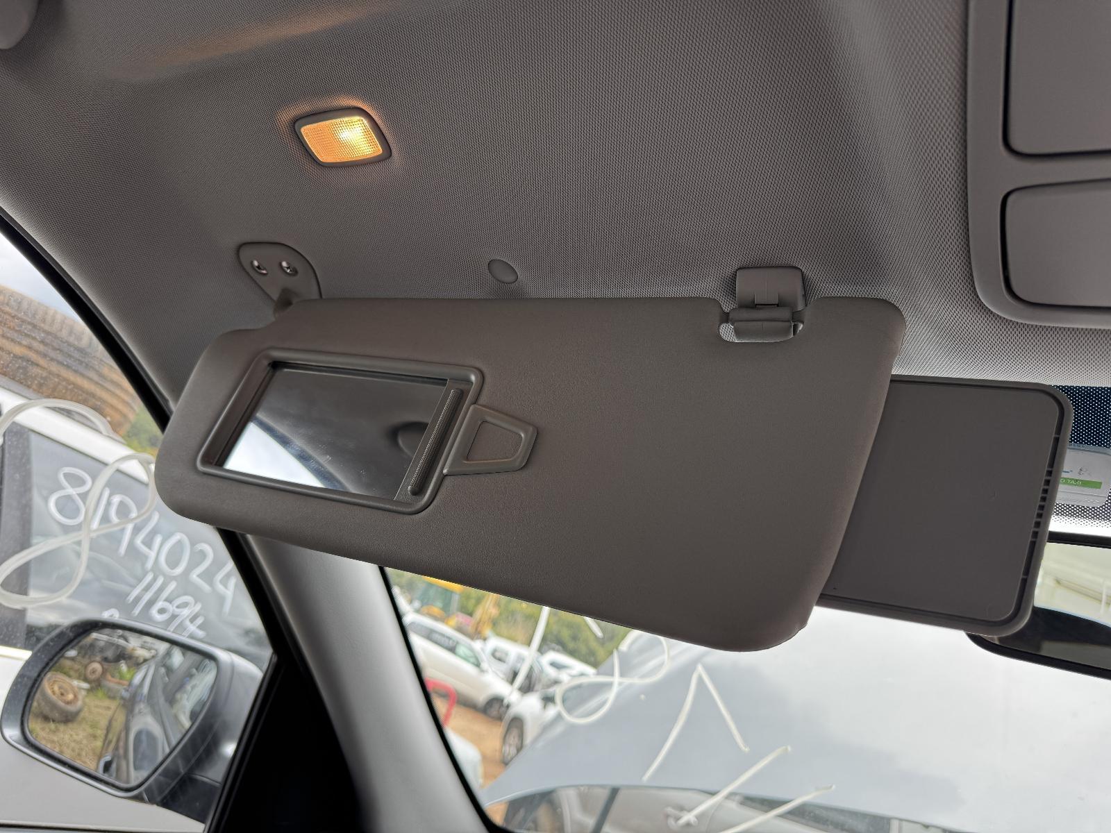 View Auto part Sunvisor Hyundai Santa Fe 2011