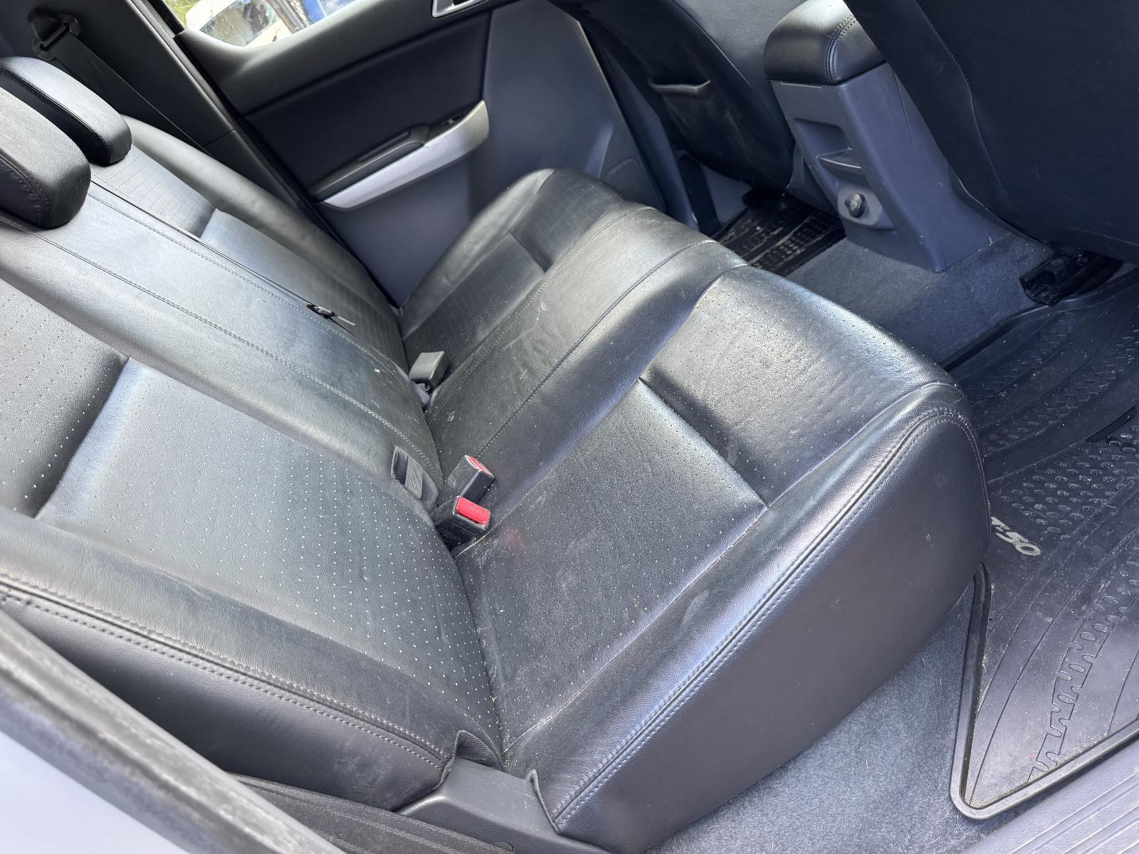 View Auto part 2nd Seat (Rear Seat) MAZDA BT50 2013