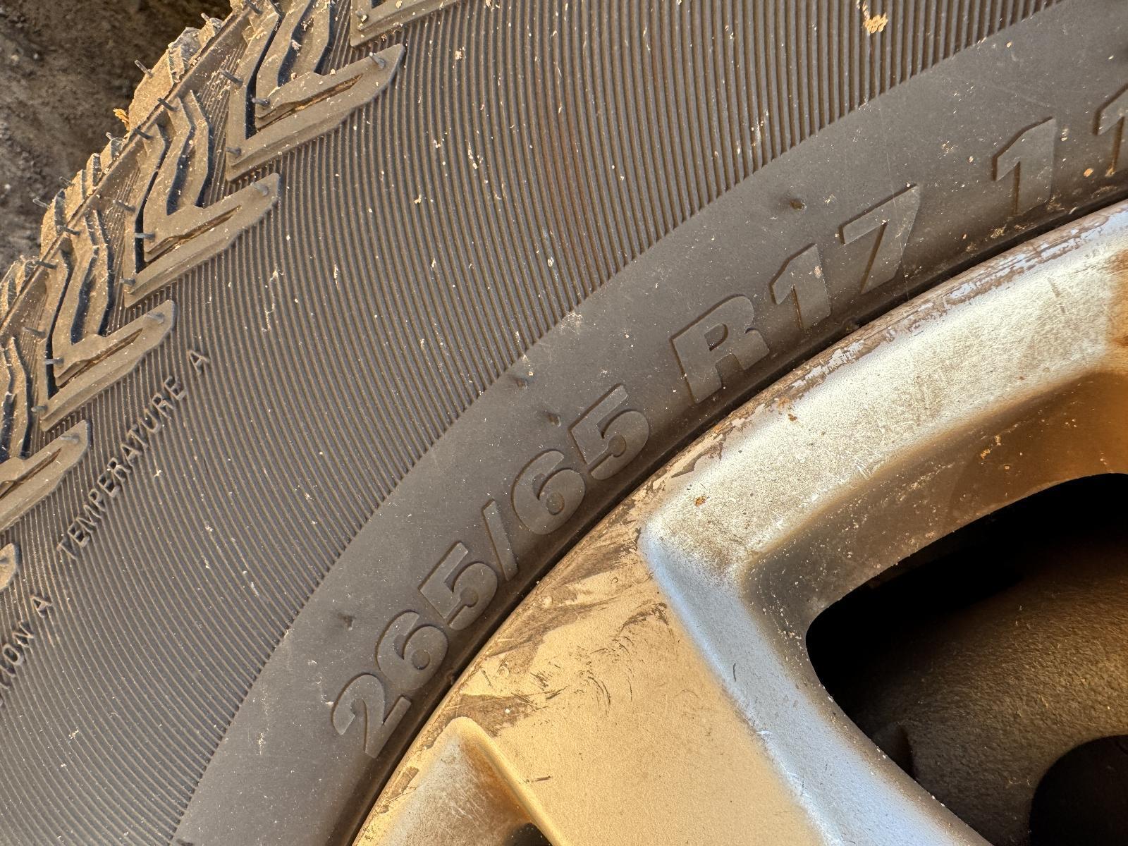 View Auto part Tyre MAZDA BT50 2013