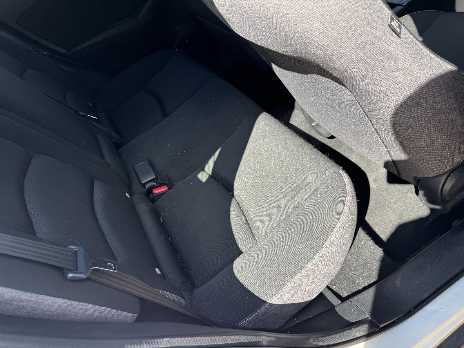 View Auto part 2nd Seat (Rear Seat) MAZDA CX3 2023