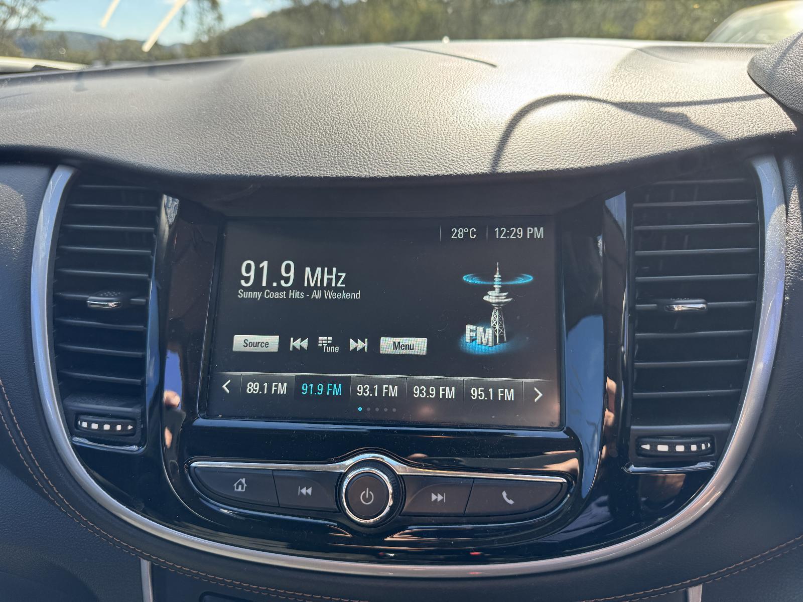 View Auto part Radio/Cd/Dvd/Sat/Tv HOLDEN TRAX 2017