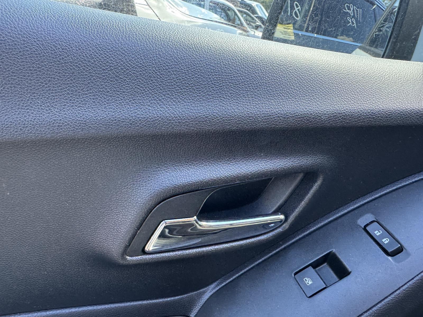 View Auto part Door Handle HOLDEN TRAX 2017