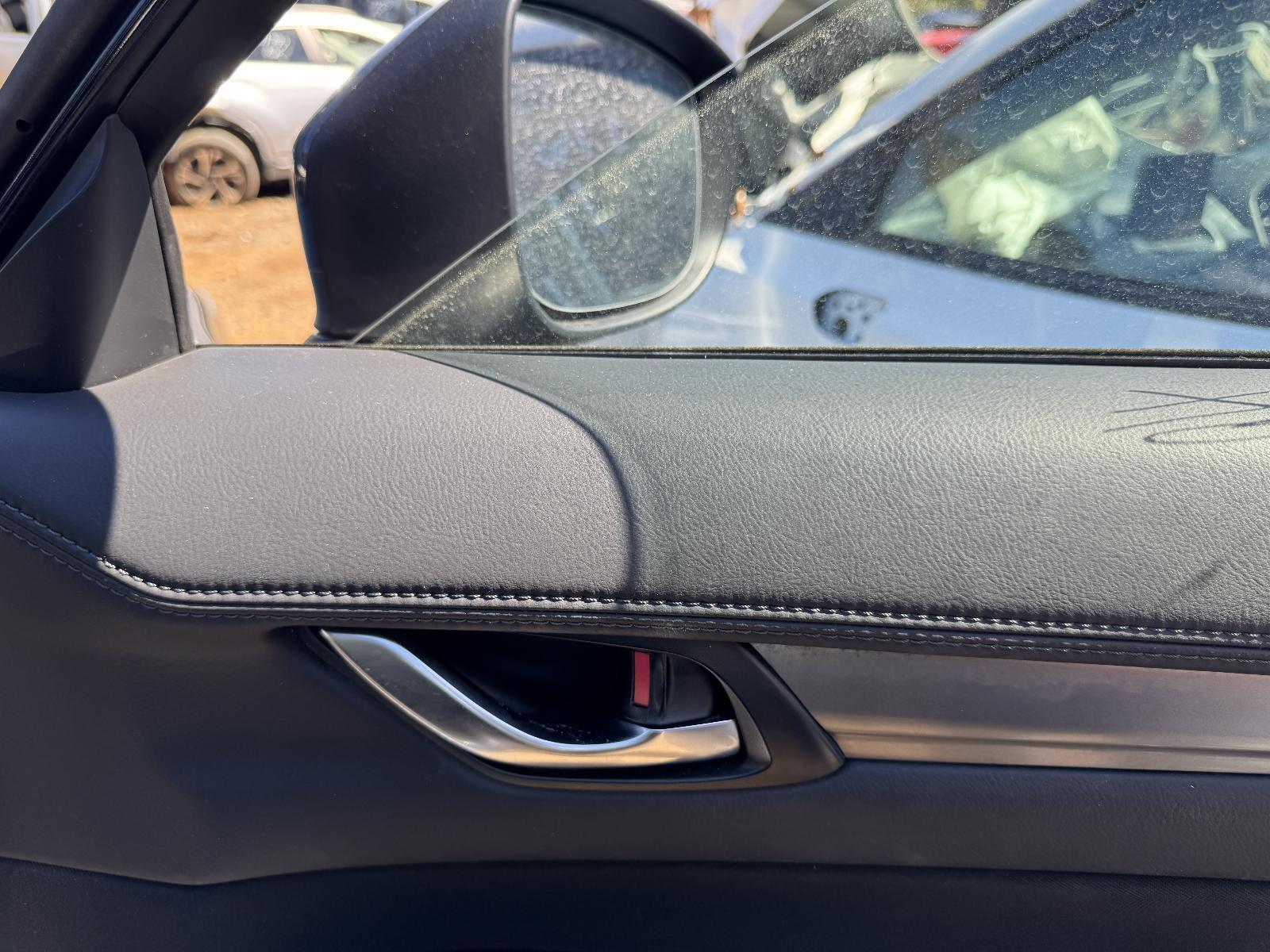 View Auto part Door Handle MAZDA CX5 2023