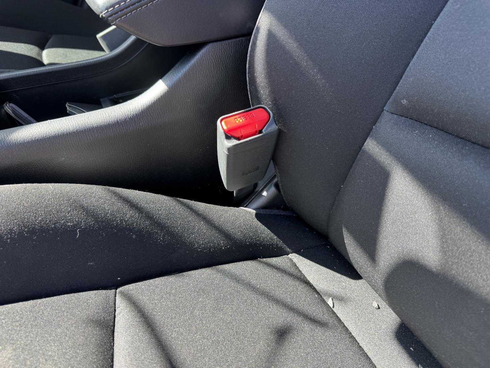 View Auto part Seatbelt/Stalk MAZDA CX3 2023