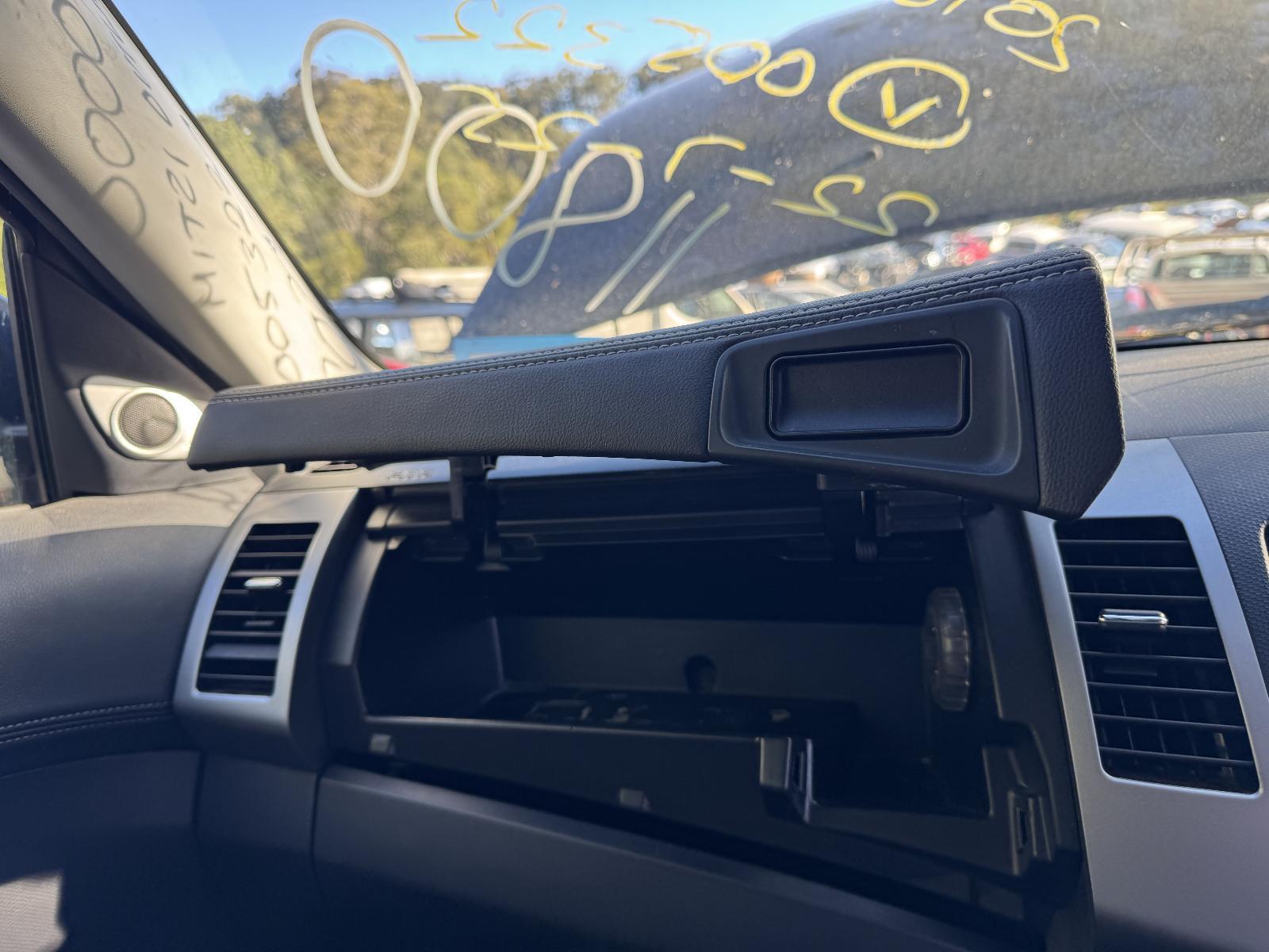 View Auto part Glove Box MITSUBISHI OUTLANDER 2010