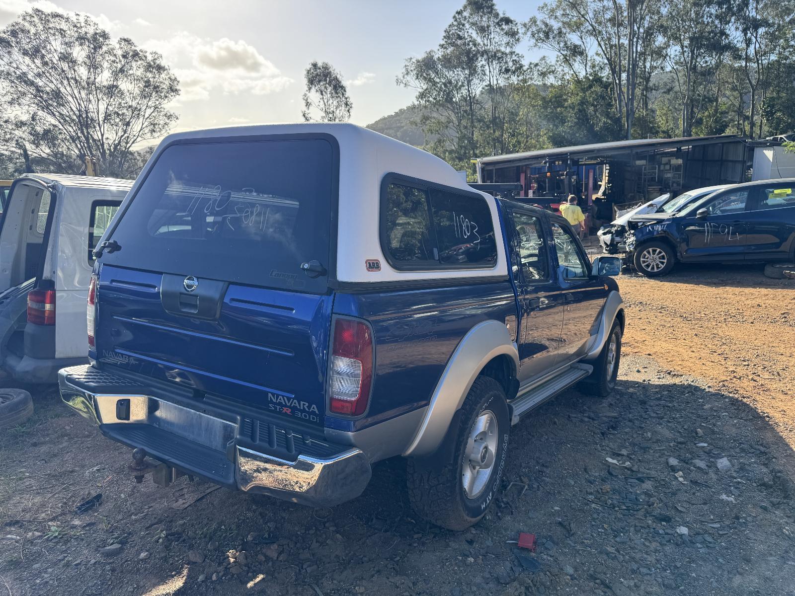 View Auto part Axle NISSAN NAVARA 2004