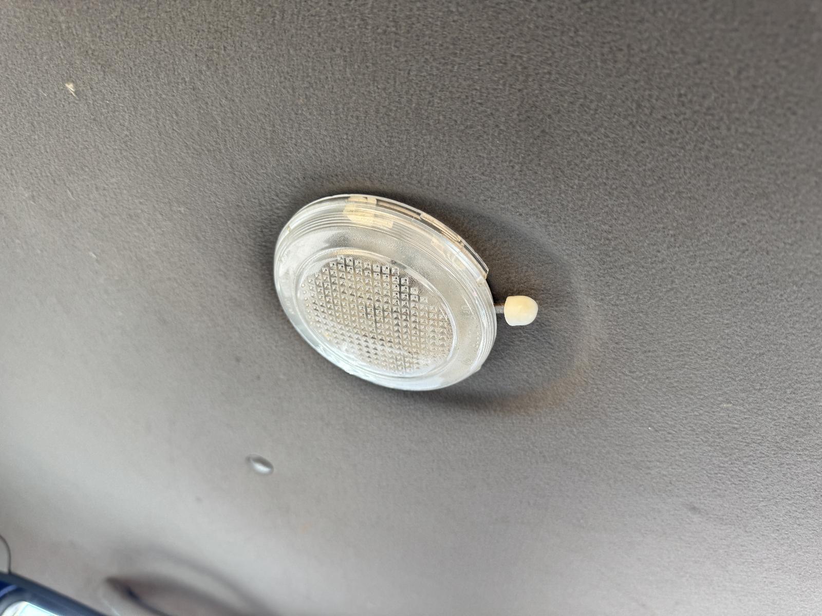 View Auto part Courtesy Light NISSAN NAVARA 2004