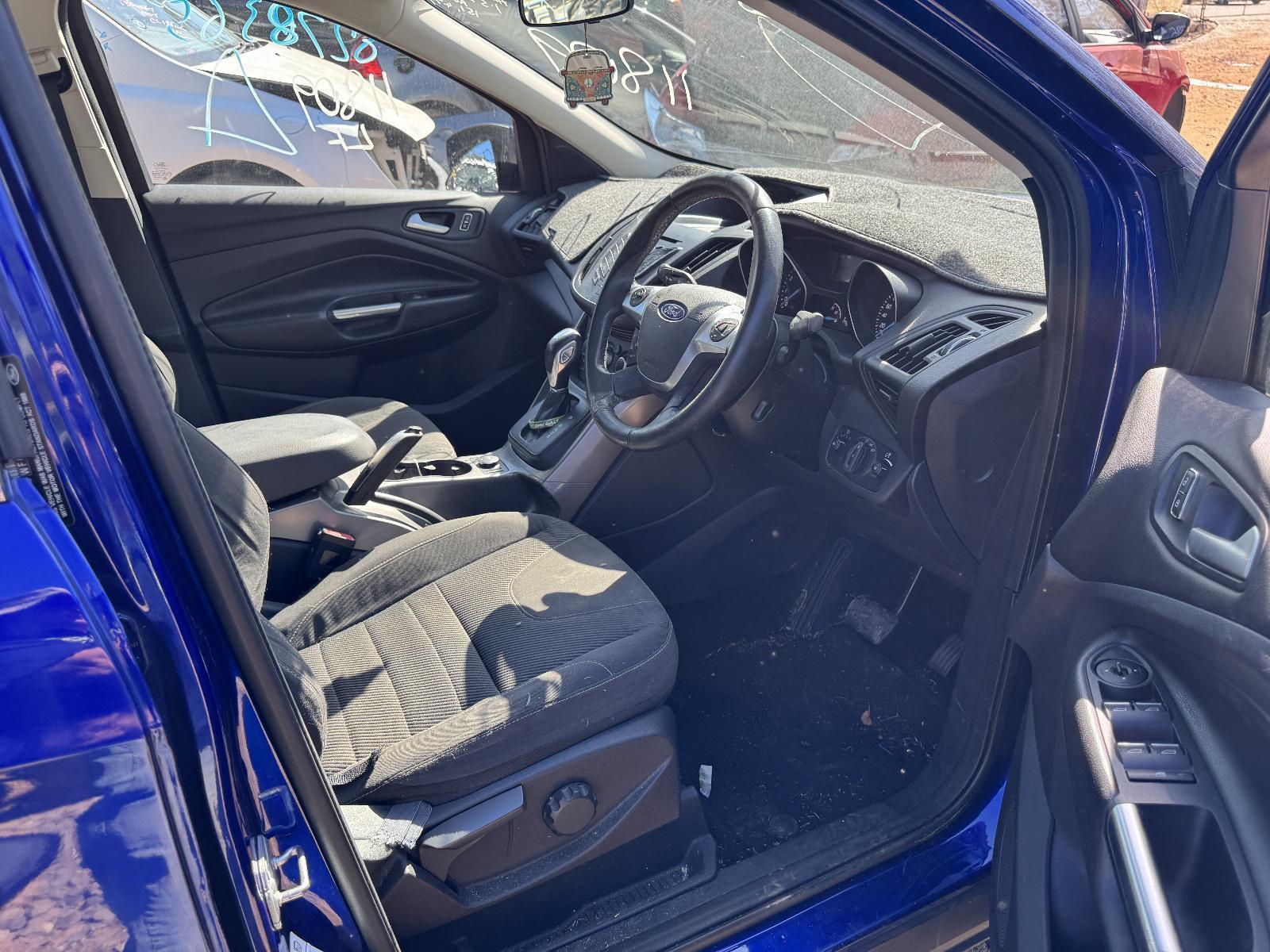 View Auto part Misc Switch/Relay FORD KUGA 2015