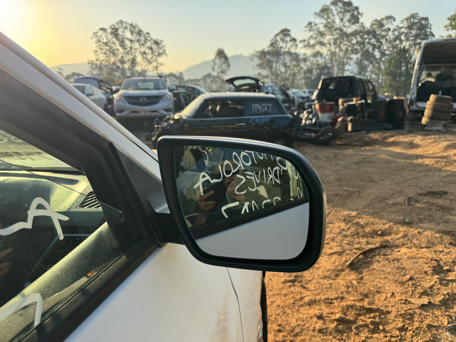 View Auto part Right Door Mirror LDV T60 2020