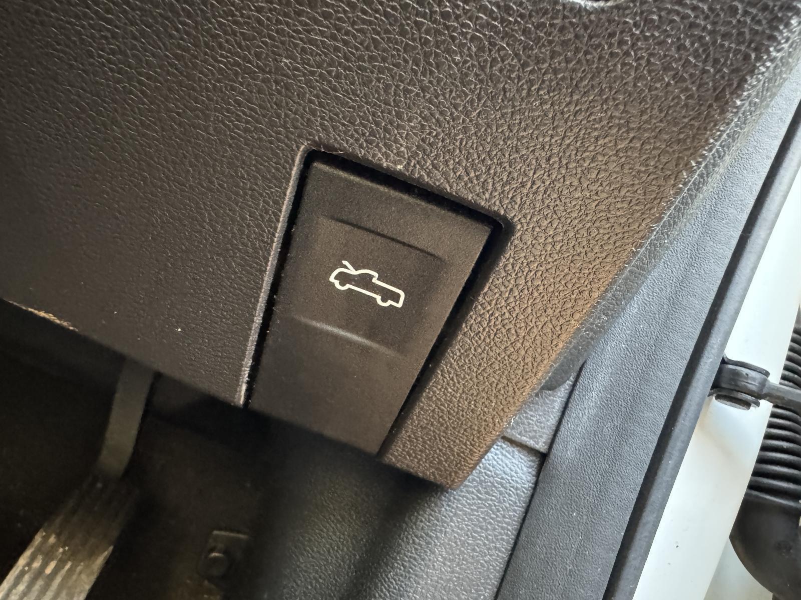 View Auto part Bonnet Release LDV T60 2020