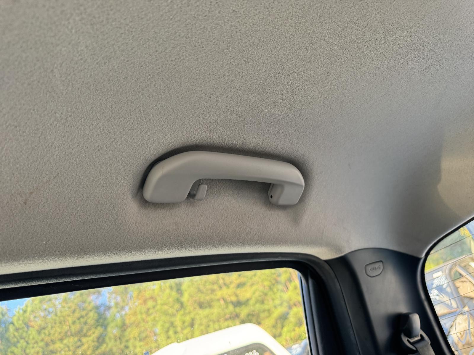 View Auto part Grab Handle LDV T60 2020