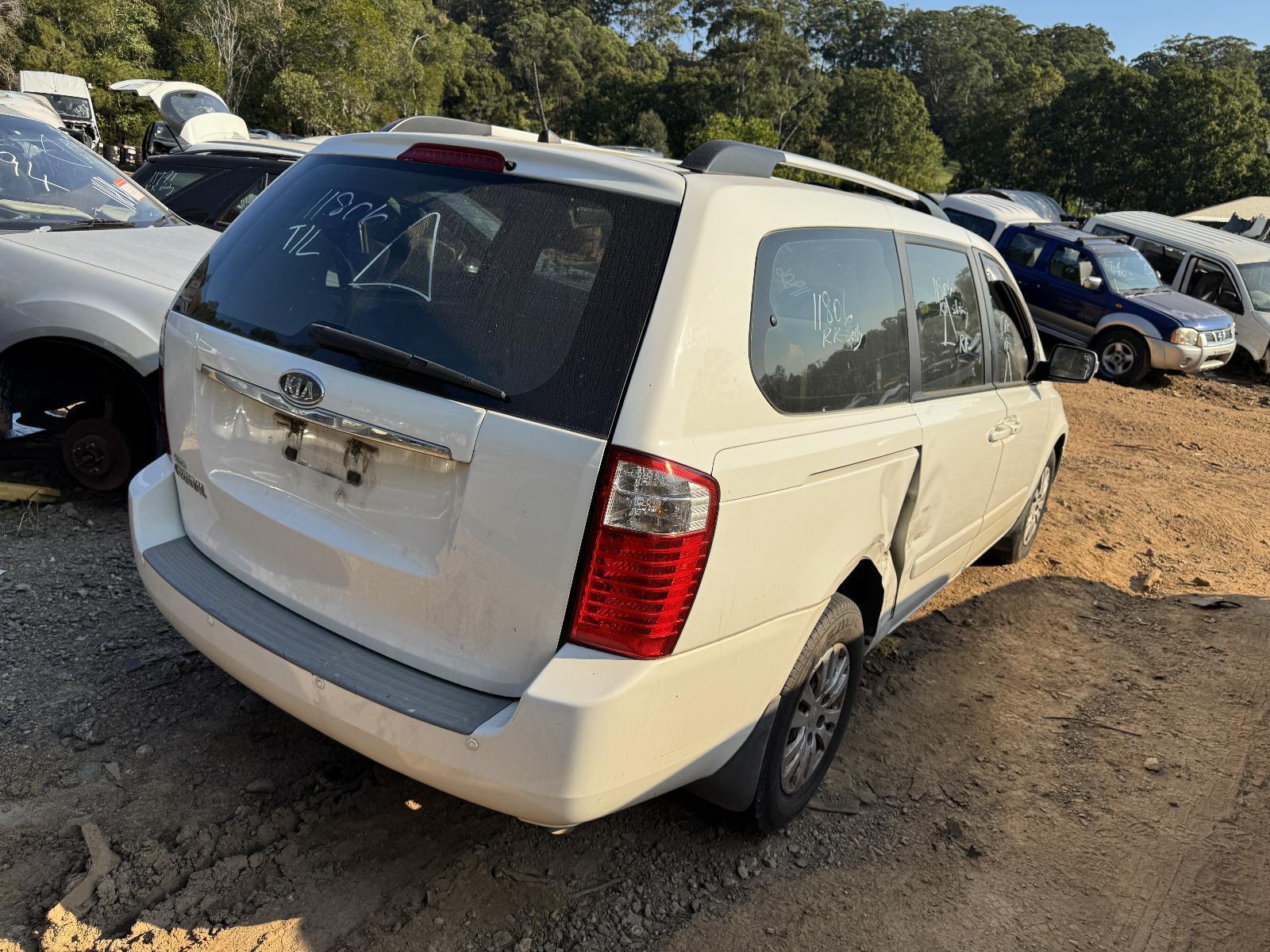 View Auto part Door/Boot/Gate Lock KIA CARNIVAL/GRAND CARNIVAL 2010